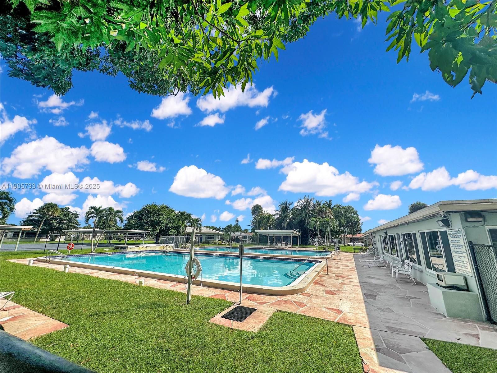 MAINLANDS OF TAMARAC LAKE - Residential Lease