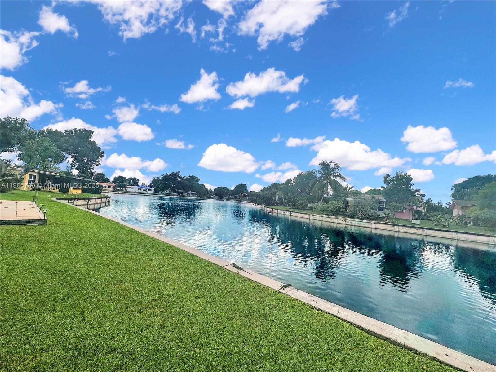 MAINLANDS OF TAMARAC LAKE - Residential Lease