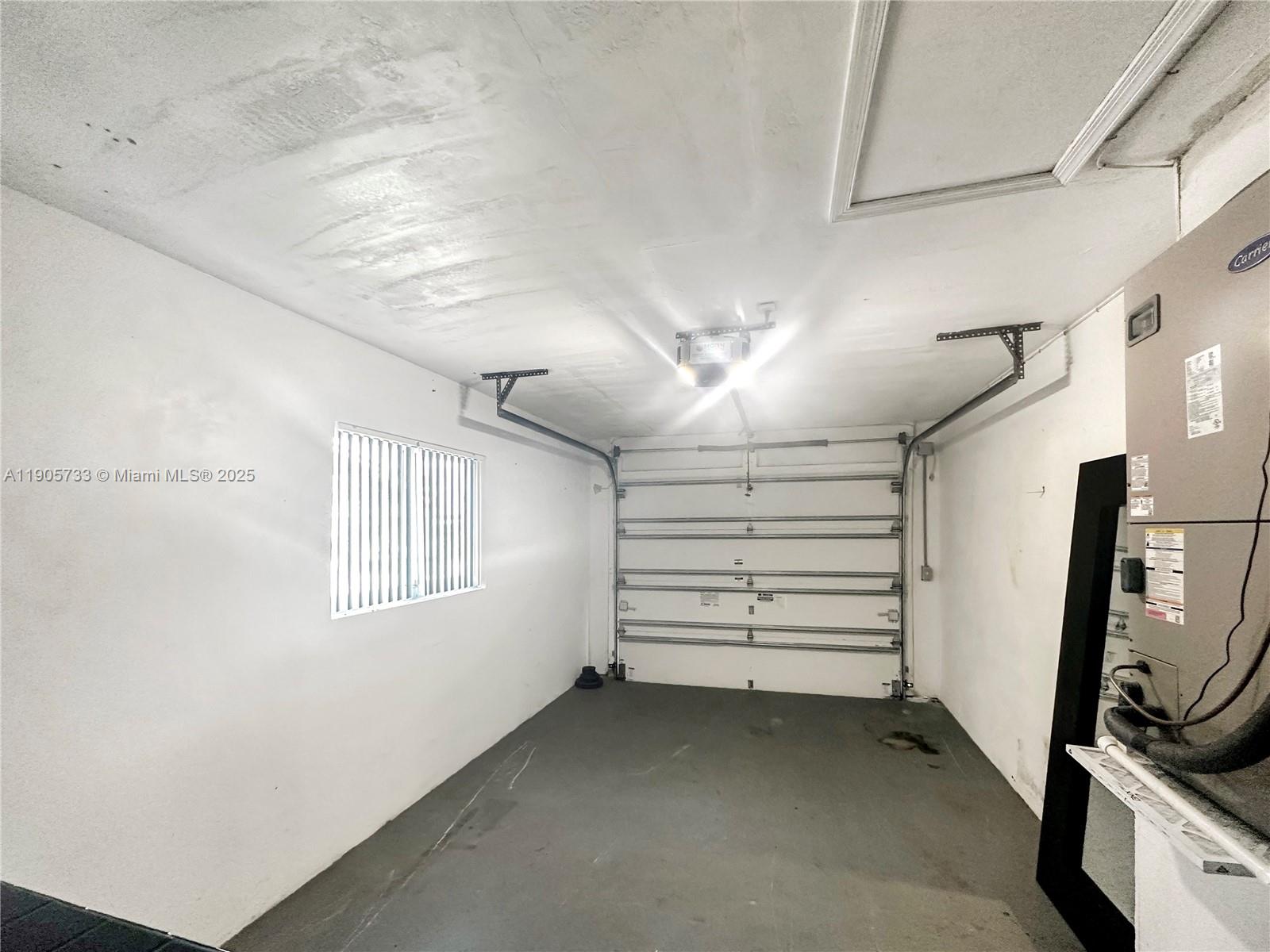 MAINLANDS OF TAMARAC LAKE - Residential Lease