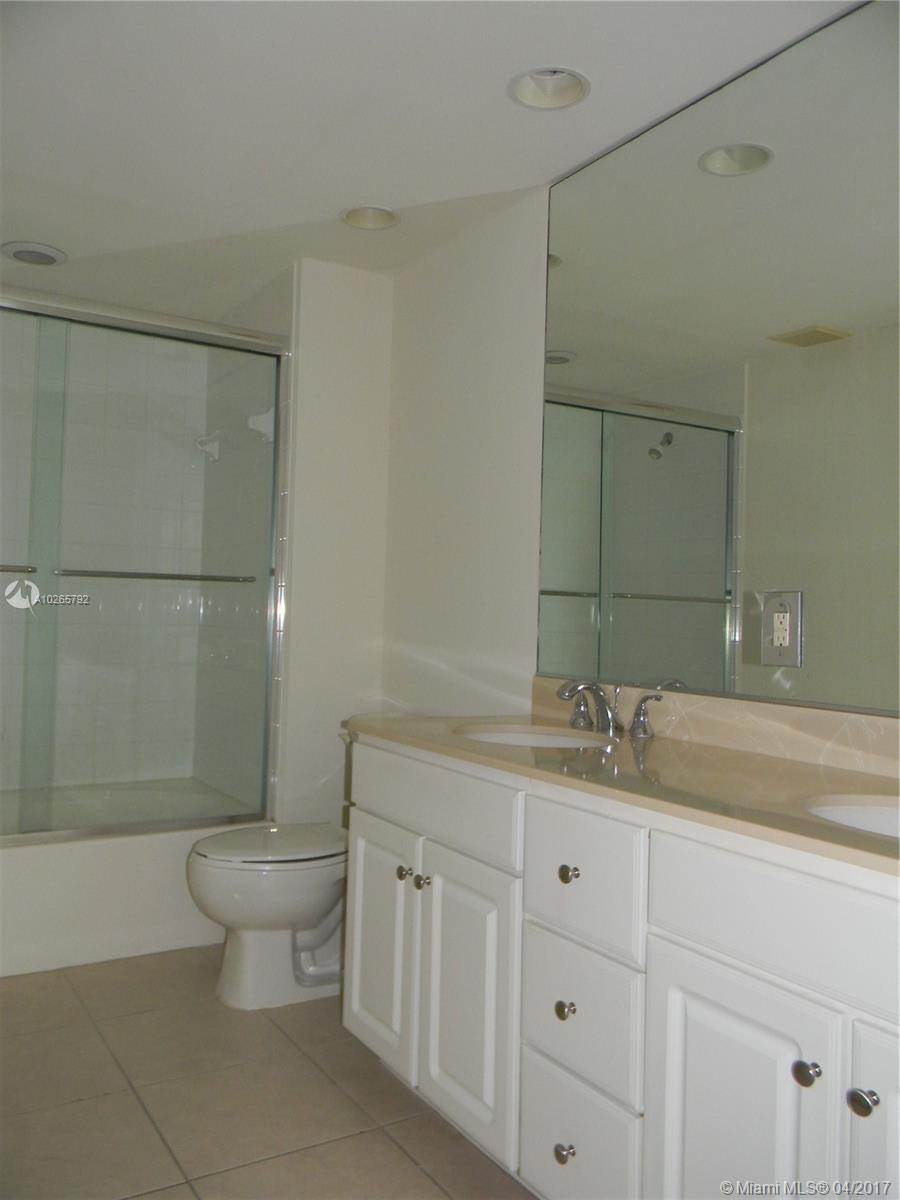 CITE CONDO - Residential Lease