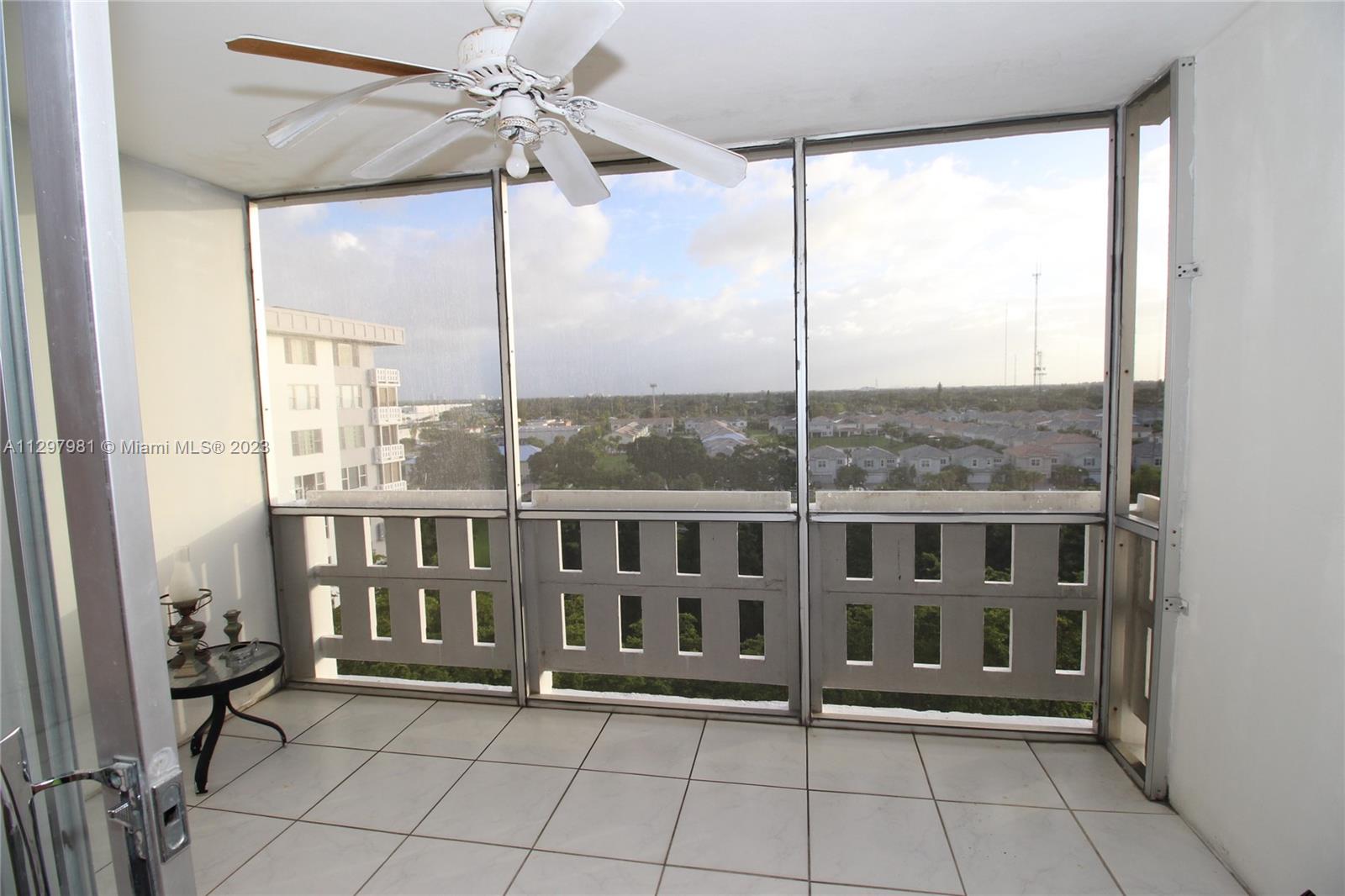 Photo 7 of 49 of 4350 Hillcrest Dr 903 condo