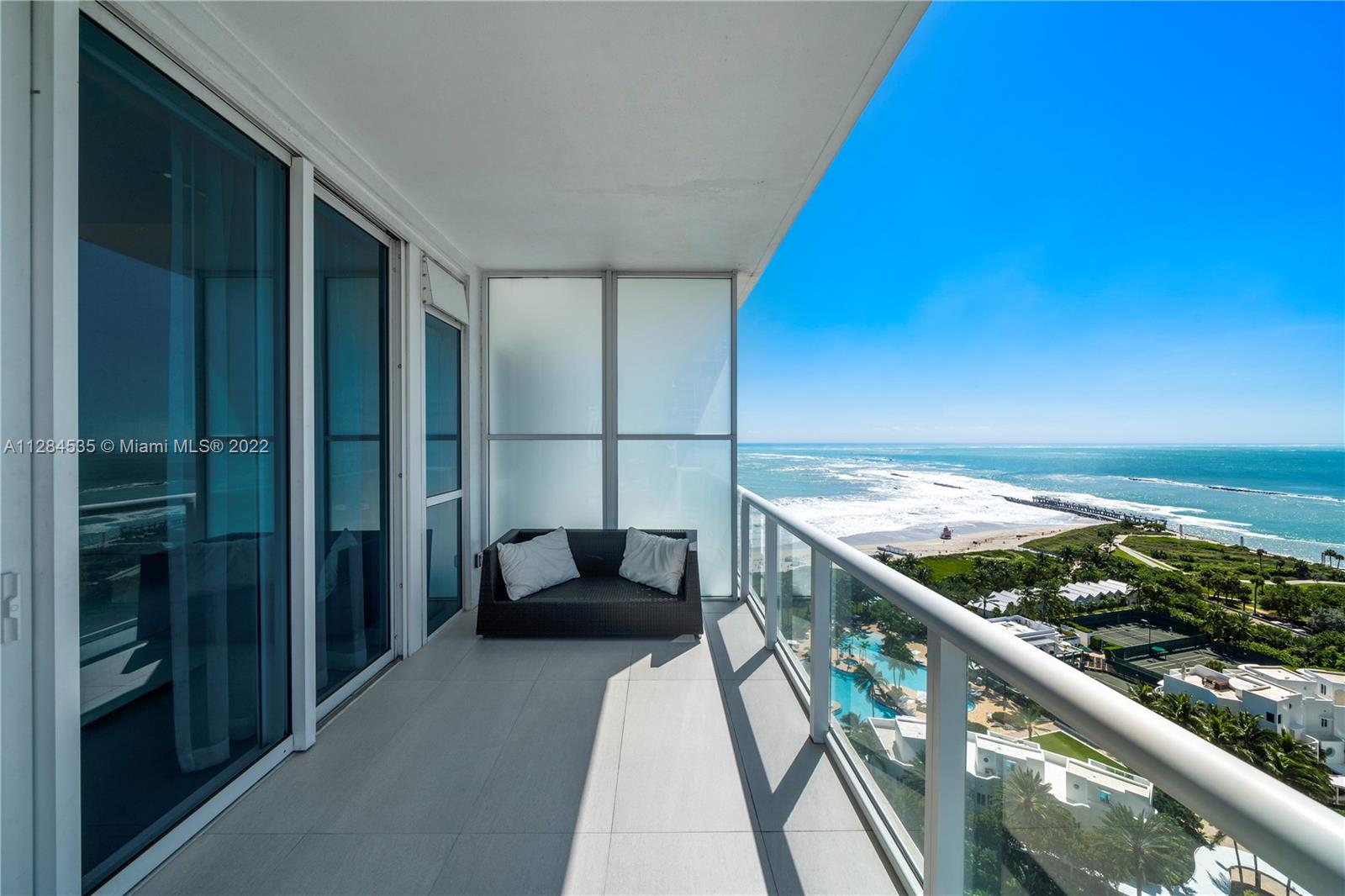 CONTINUUM ON SOUTH BEACH - Residential