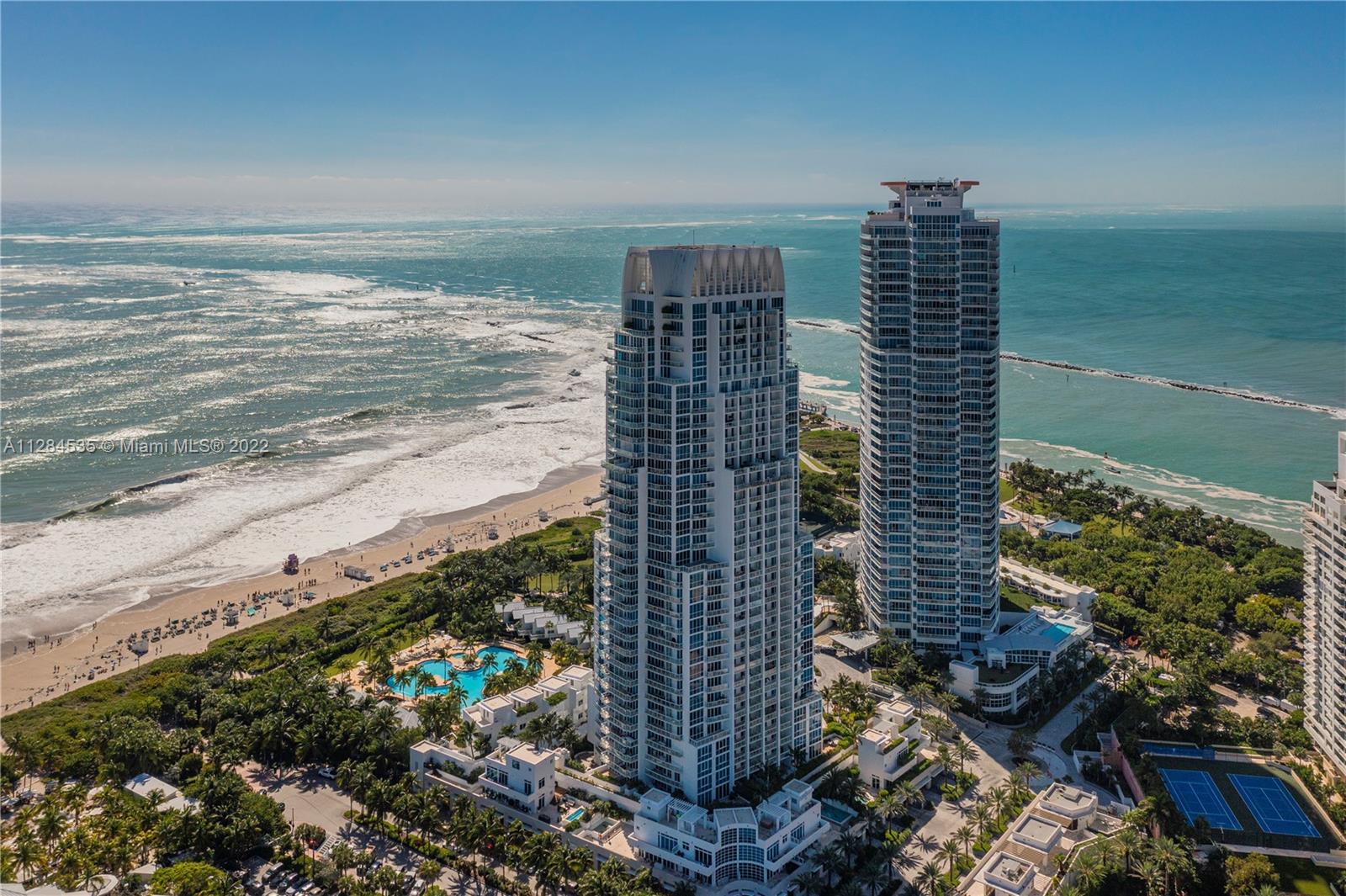 CONTINUUM ON SOUTH BEACH - Residential