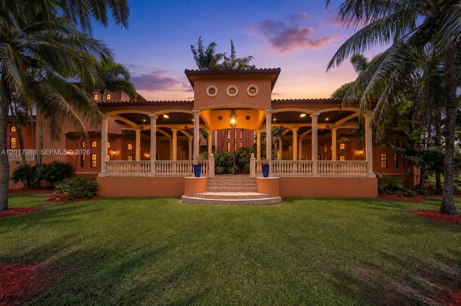 REDLAND ESTATE W/ GROTTO - Residential