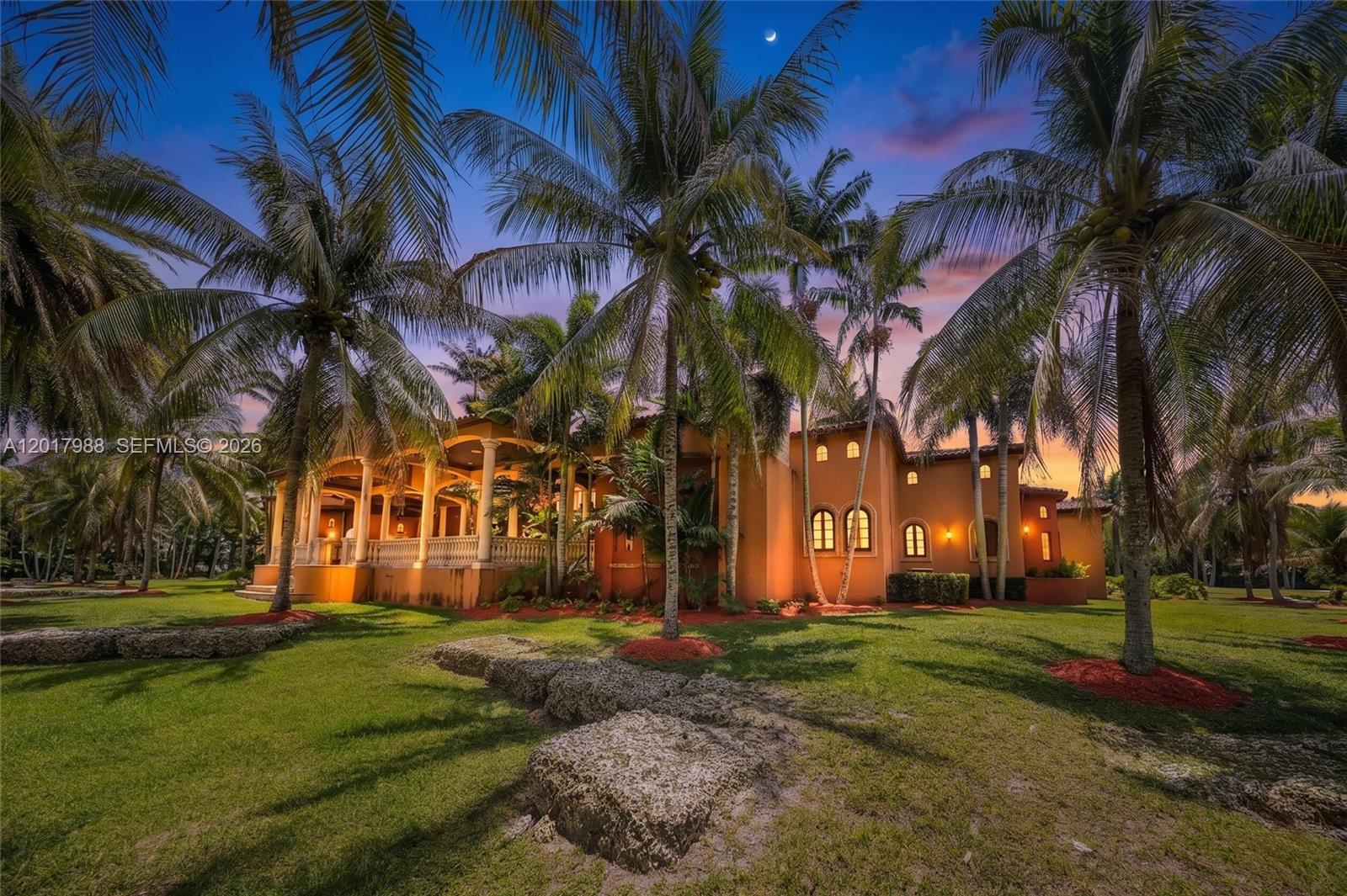 REDLAND ESTATE W/ GROTTO - Residential