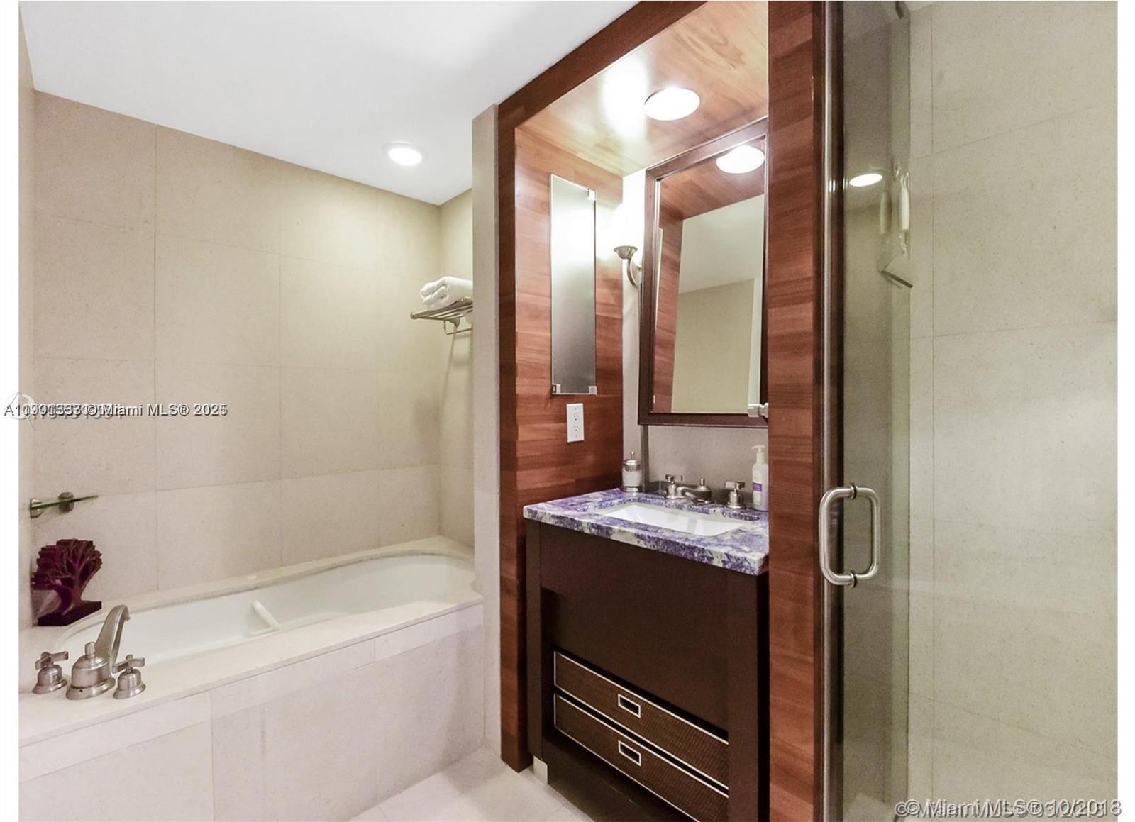 CENTRAL CARILLON BEACH - Residential