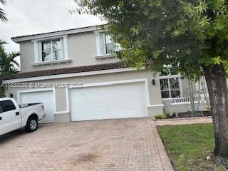 5347 SW 32nd Ter