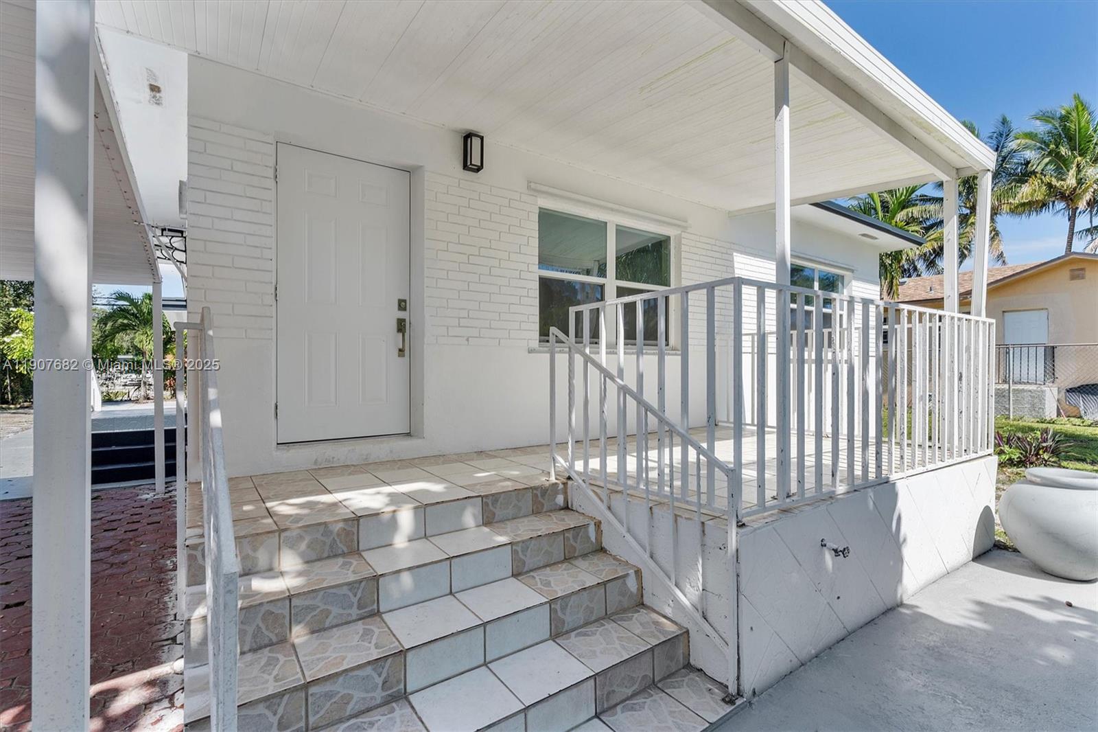 LAWNDALE 4TH ADDN - Residential