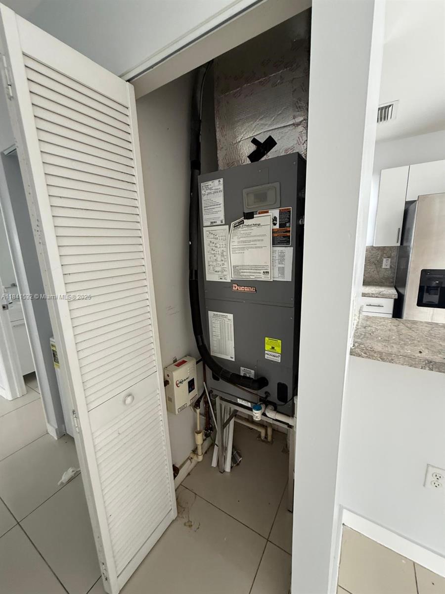 PARA VILLA HGTS - Residential Income