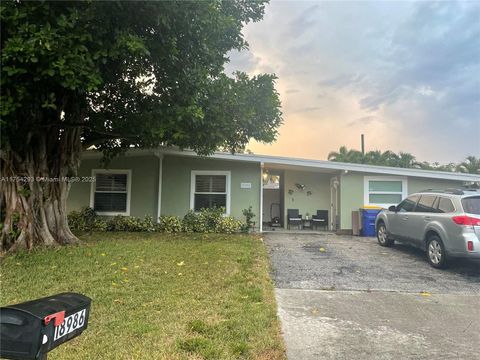 Photo of 18986 SE Mayo Dr, Jupiter, FL 33469 (MLS # A11754293)