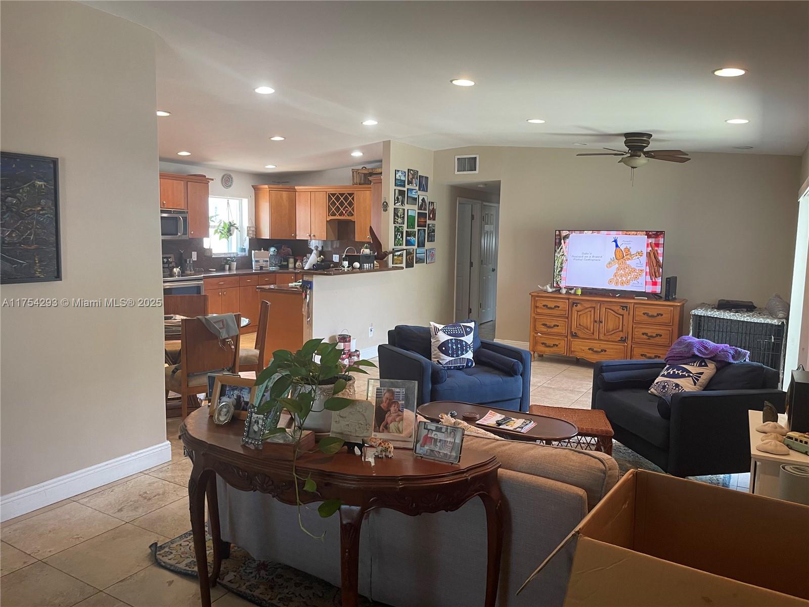 18986 SE Mayo Dr