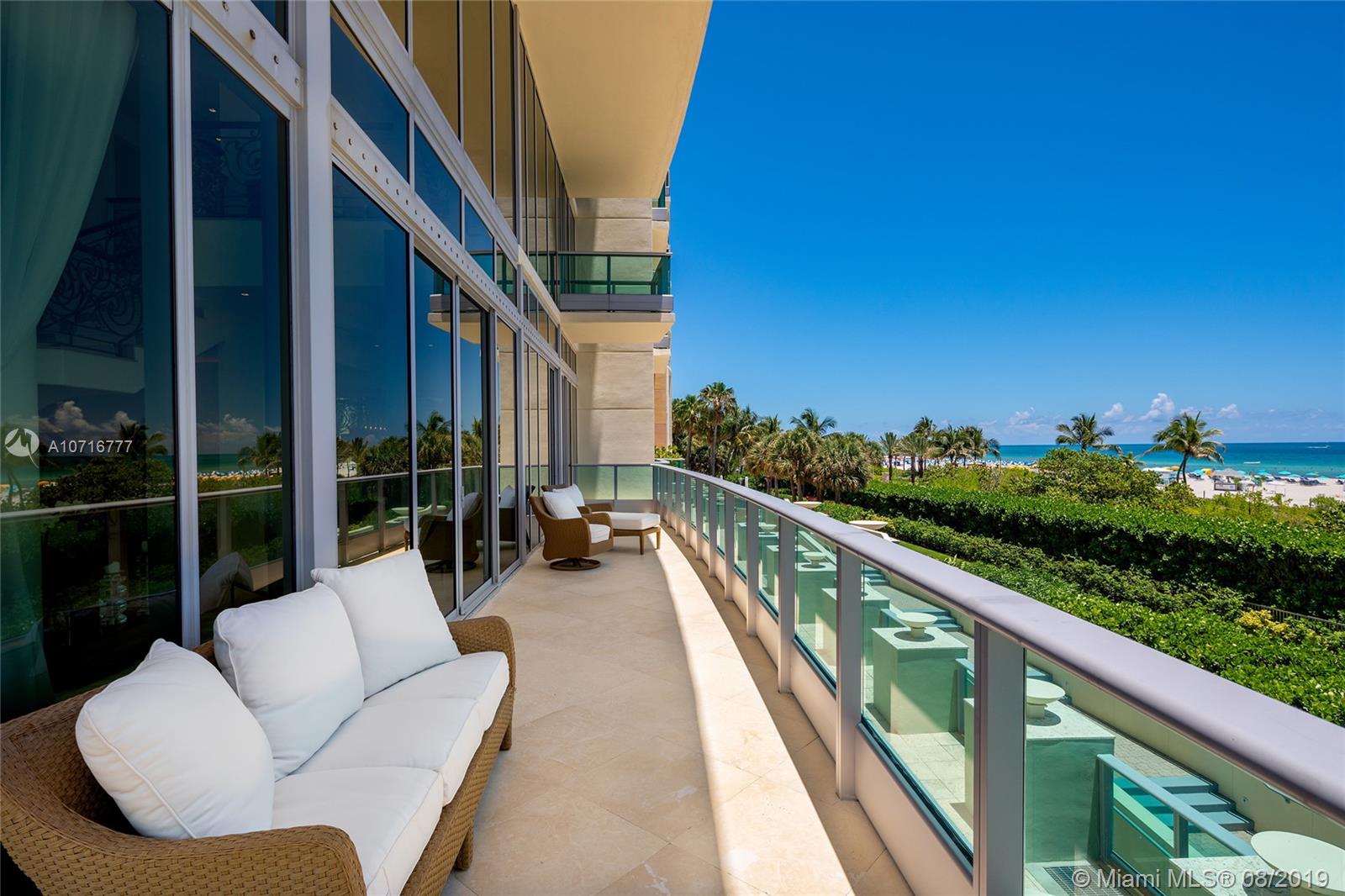 IL VILLAGGIO ON SOUTH BEA - Residential