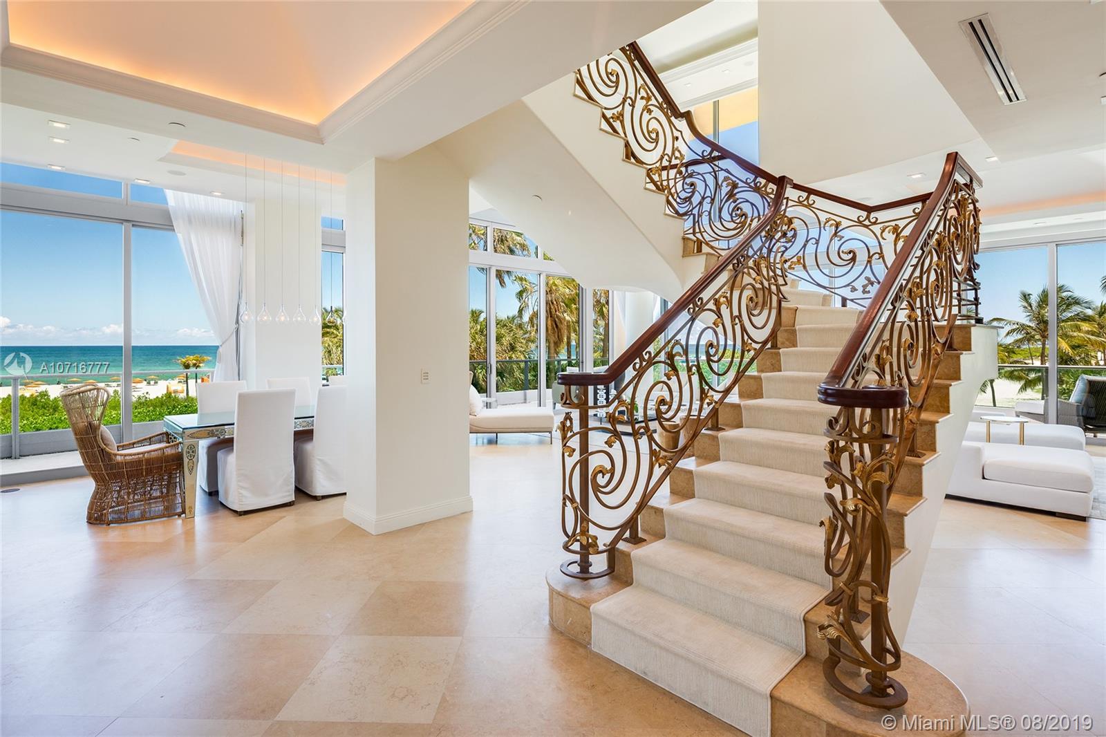 IL VILLAGGIO ON SOUTH BEA - Residential