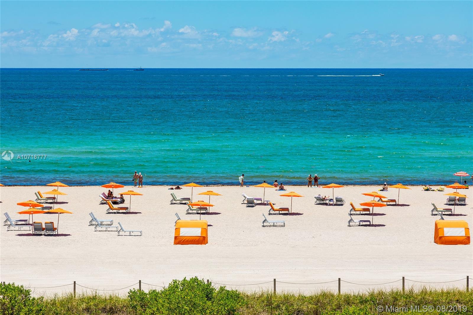 IL VILLAGGIO ON SOUTH BEA - Residential