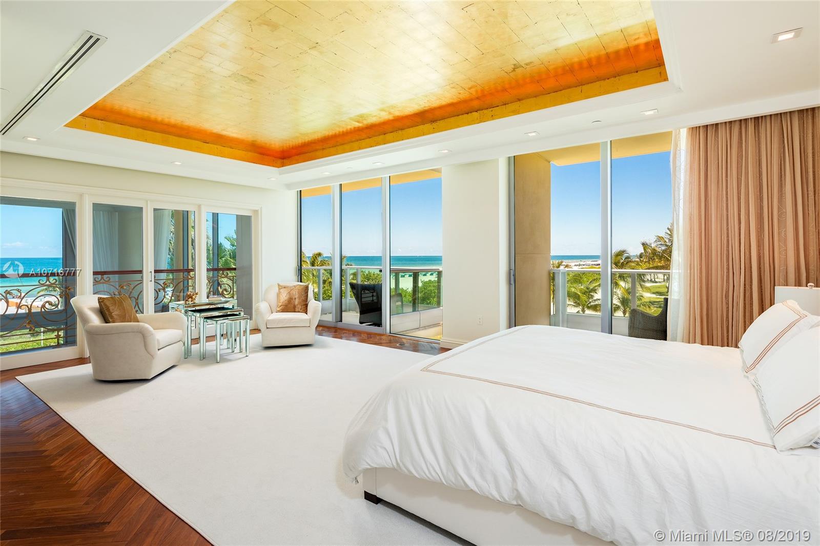 IL VILLAGGIO ON SOUTH BEA - Residential