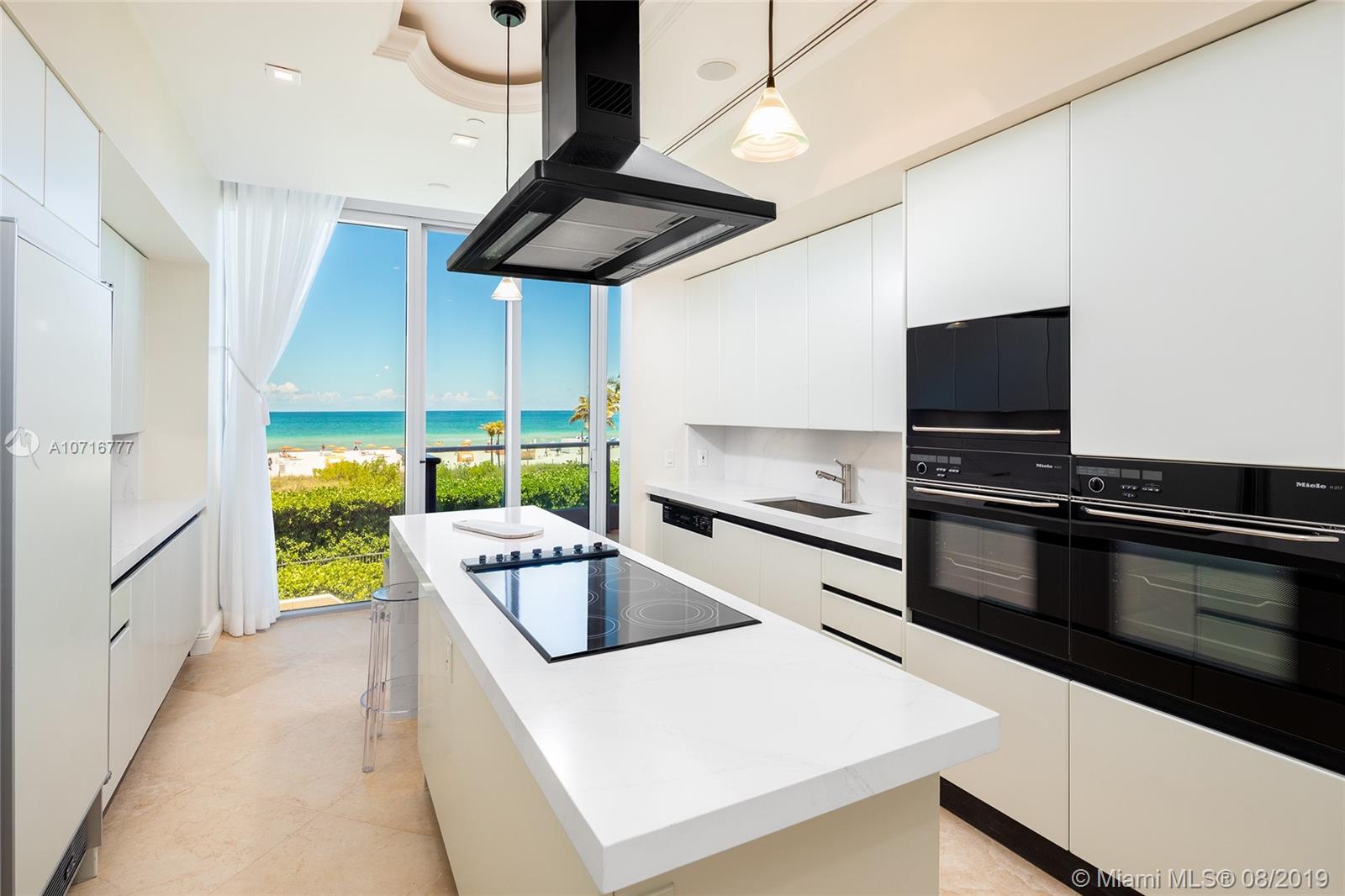 IL VILLAGGIO ON SOUTH BEA - Residential