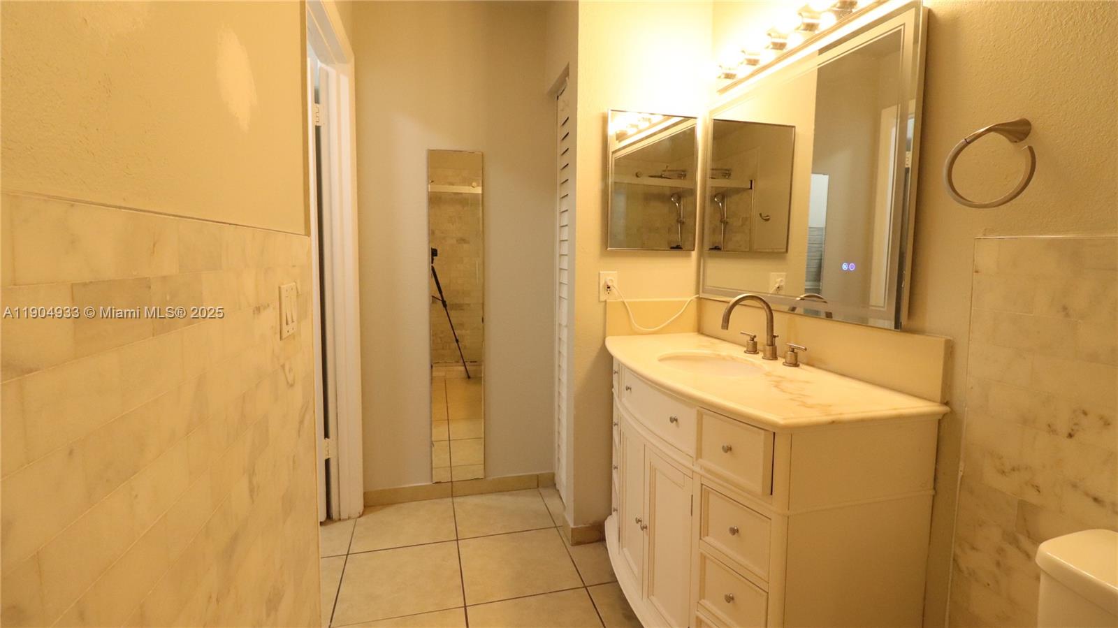 SUNDANCE AT DAVIE CONDO - Residential