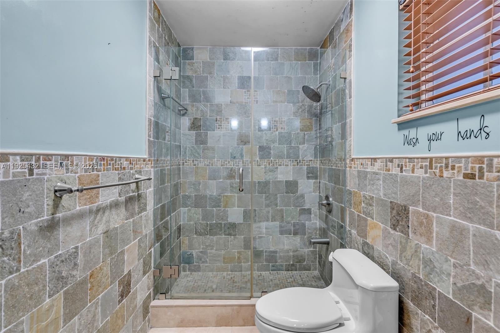 FIRST ADDN TO RO-JEN ESTA - Residential