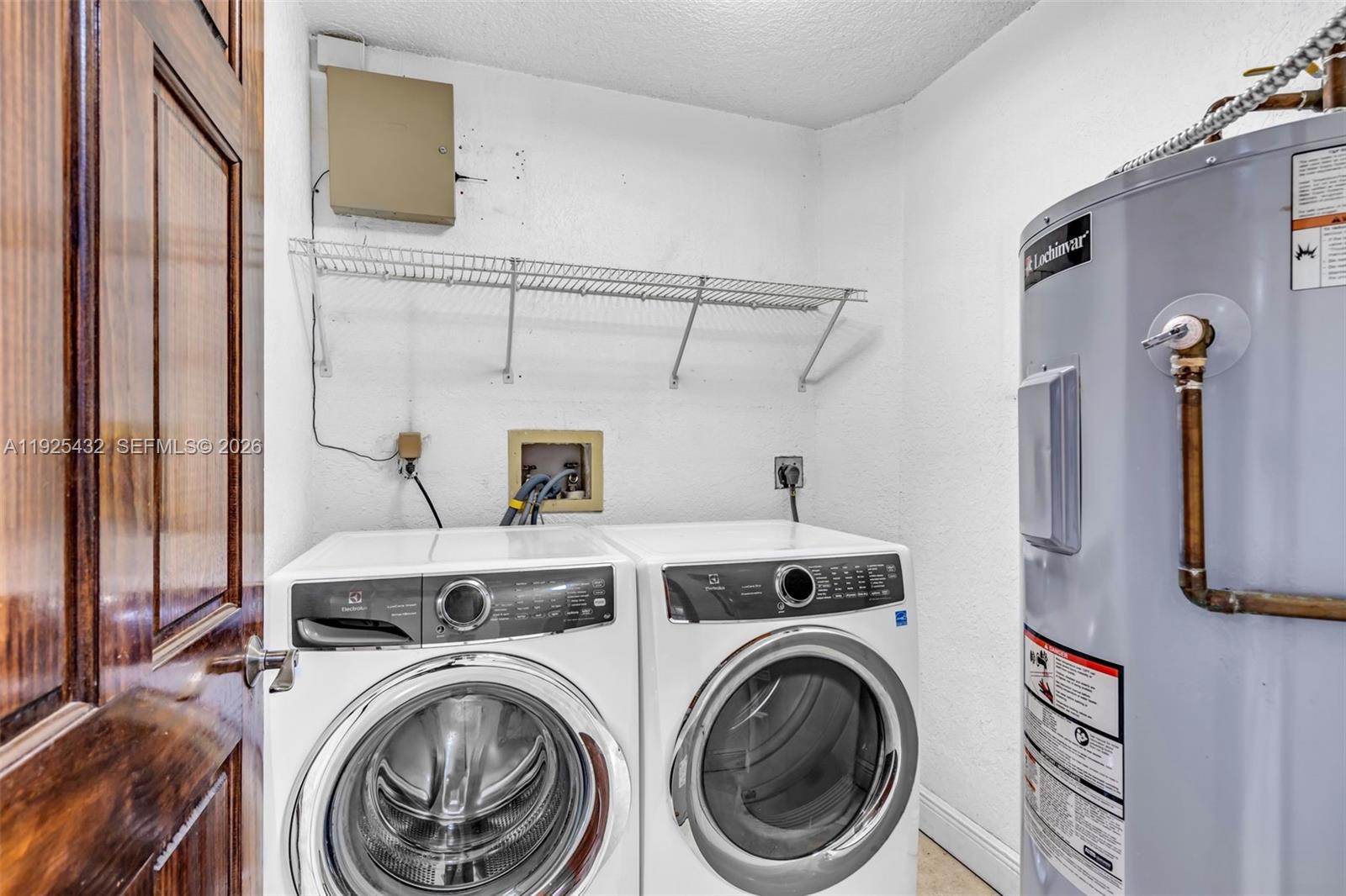 FIRST ADDN TO RO-JEN ESTA - Residential