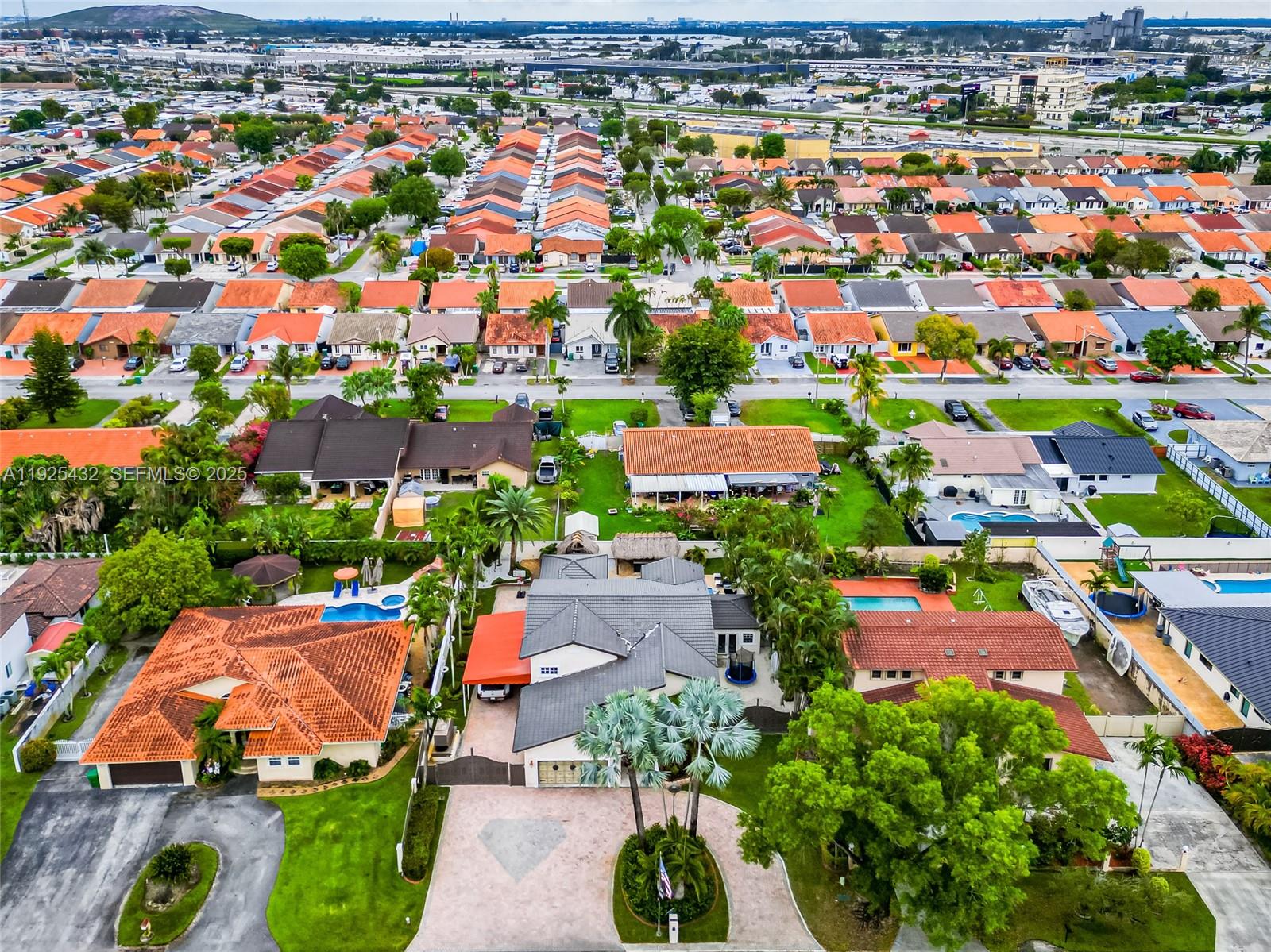 FIRST ADDN TO RO-JEN ESTA - Residential