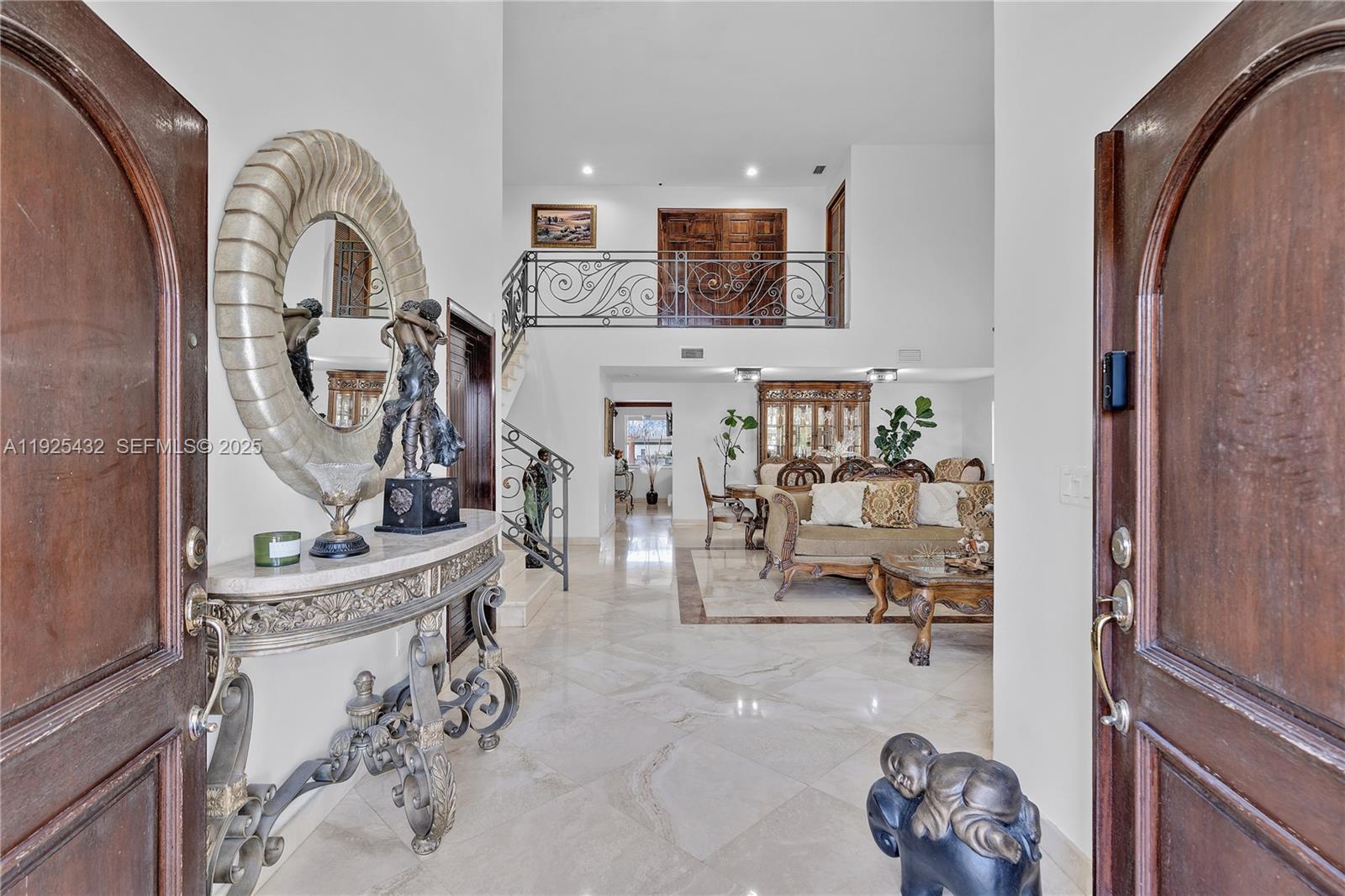 FIRST ADDN TO RO-JEN ESTA - Residential