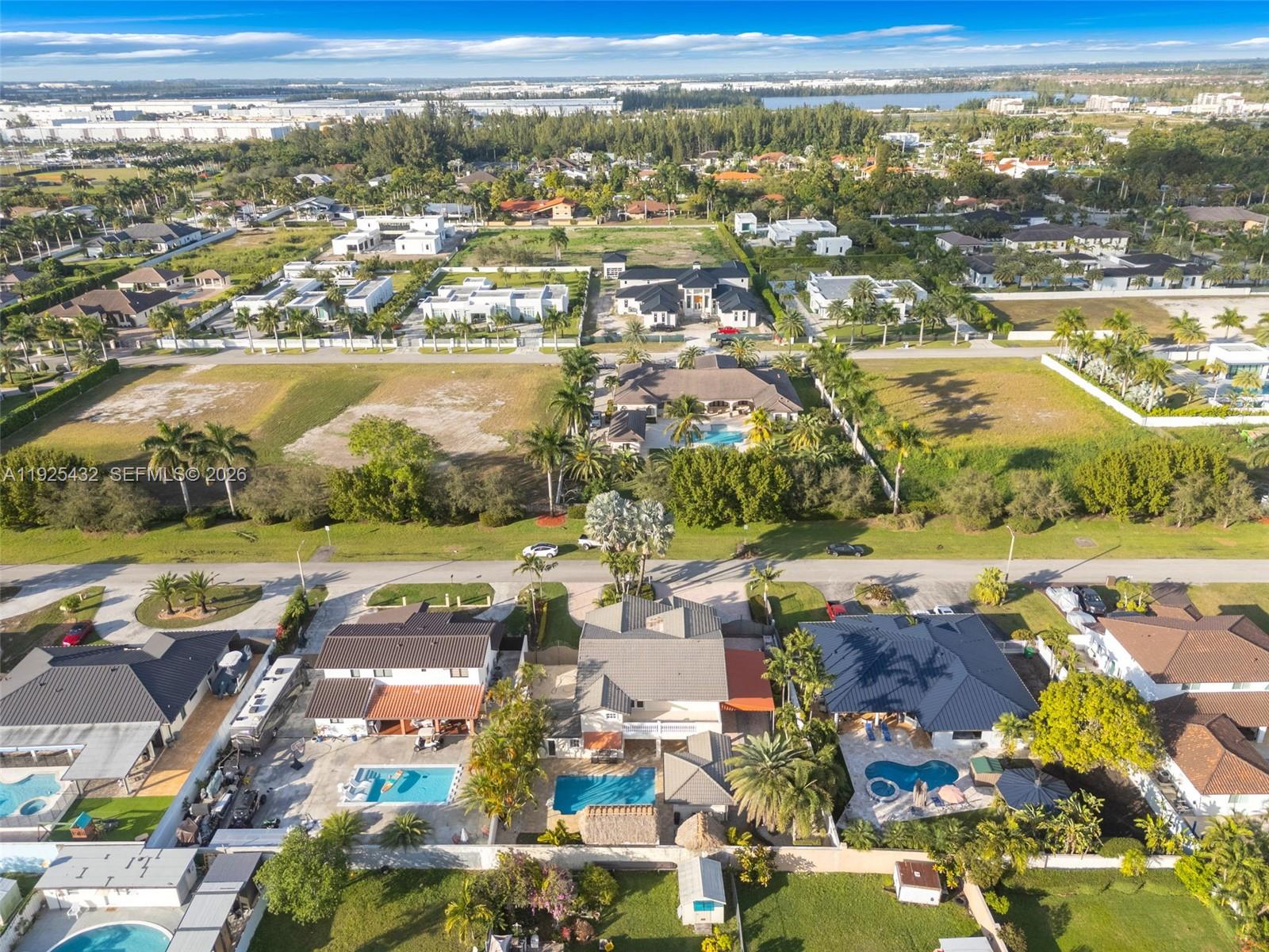 FIRST ADDN TO RO-JEN ESTA - Residential