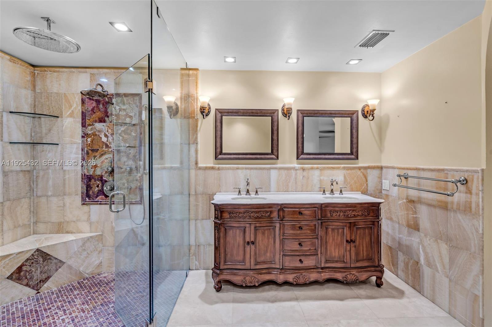 FIRST ADDN TO RO-JEN ESTA - Residential