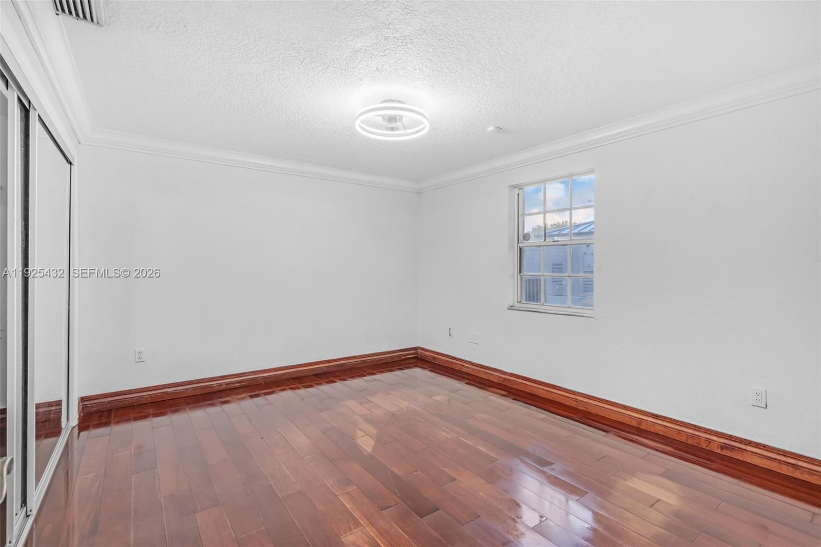 FIRST ADDN TO RO-JEN ESTA - Residential