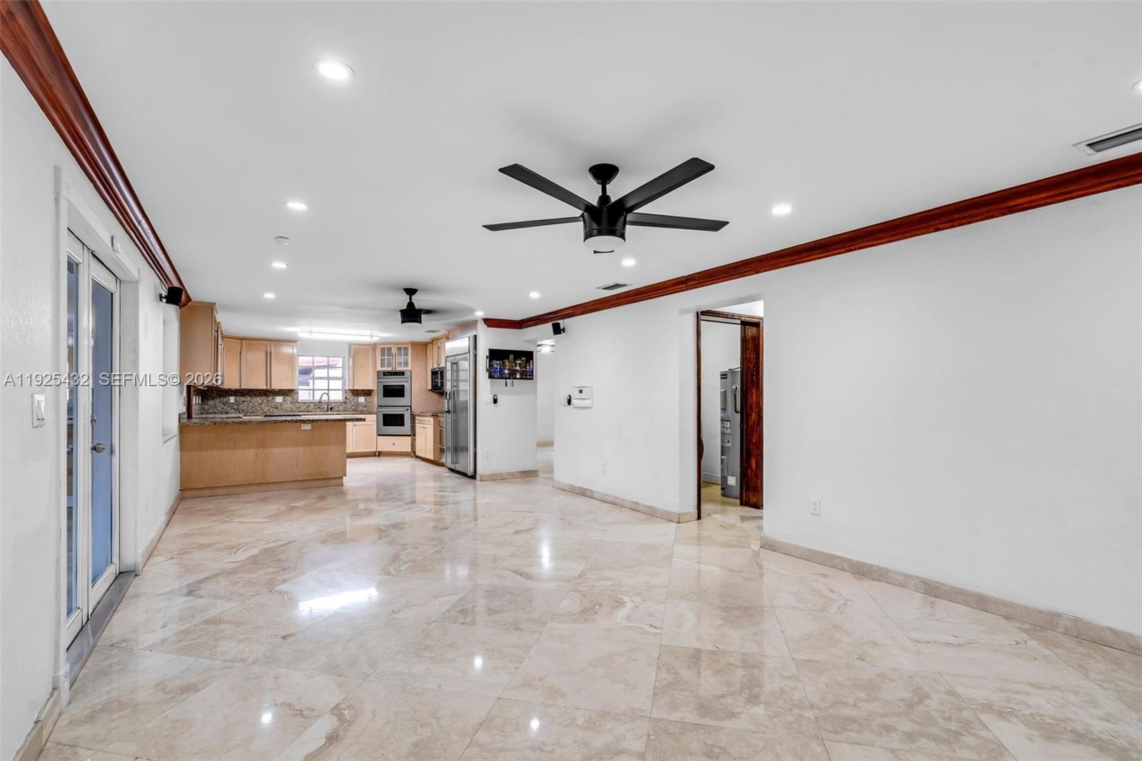 FIRST ADDN TO RO-JEN ESTA - Residential