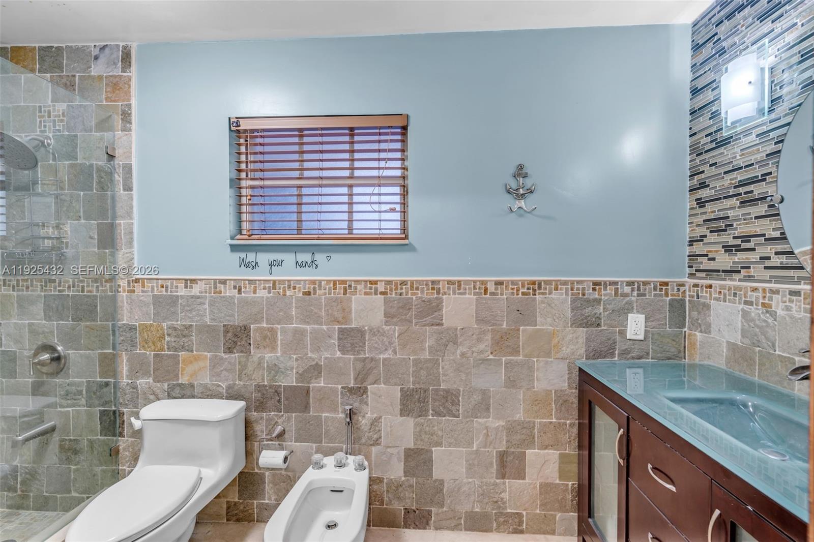 FIRST ADDN TO RO-JEN ESTA - Residential