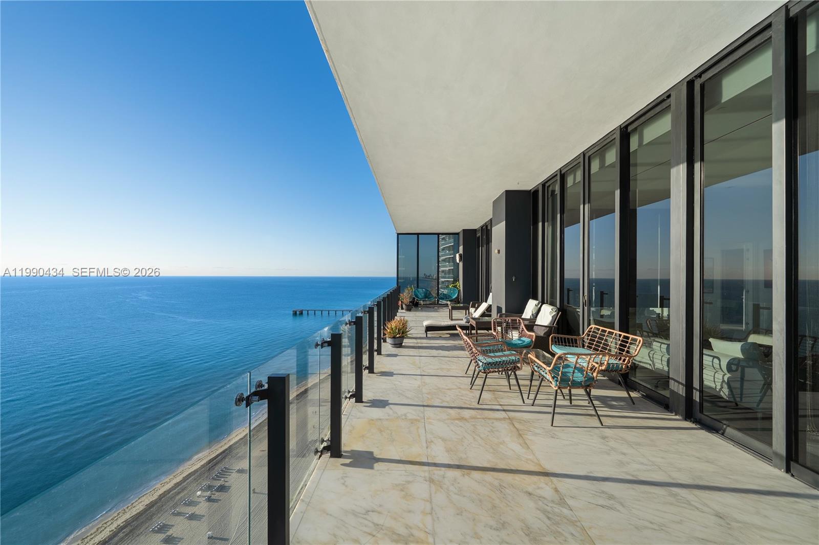 MUSE CONDO - Residential