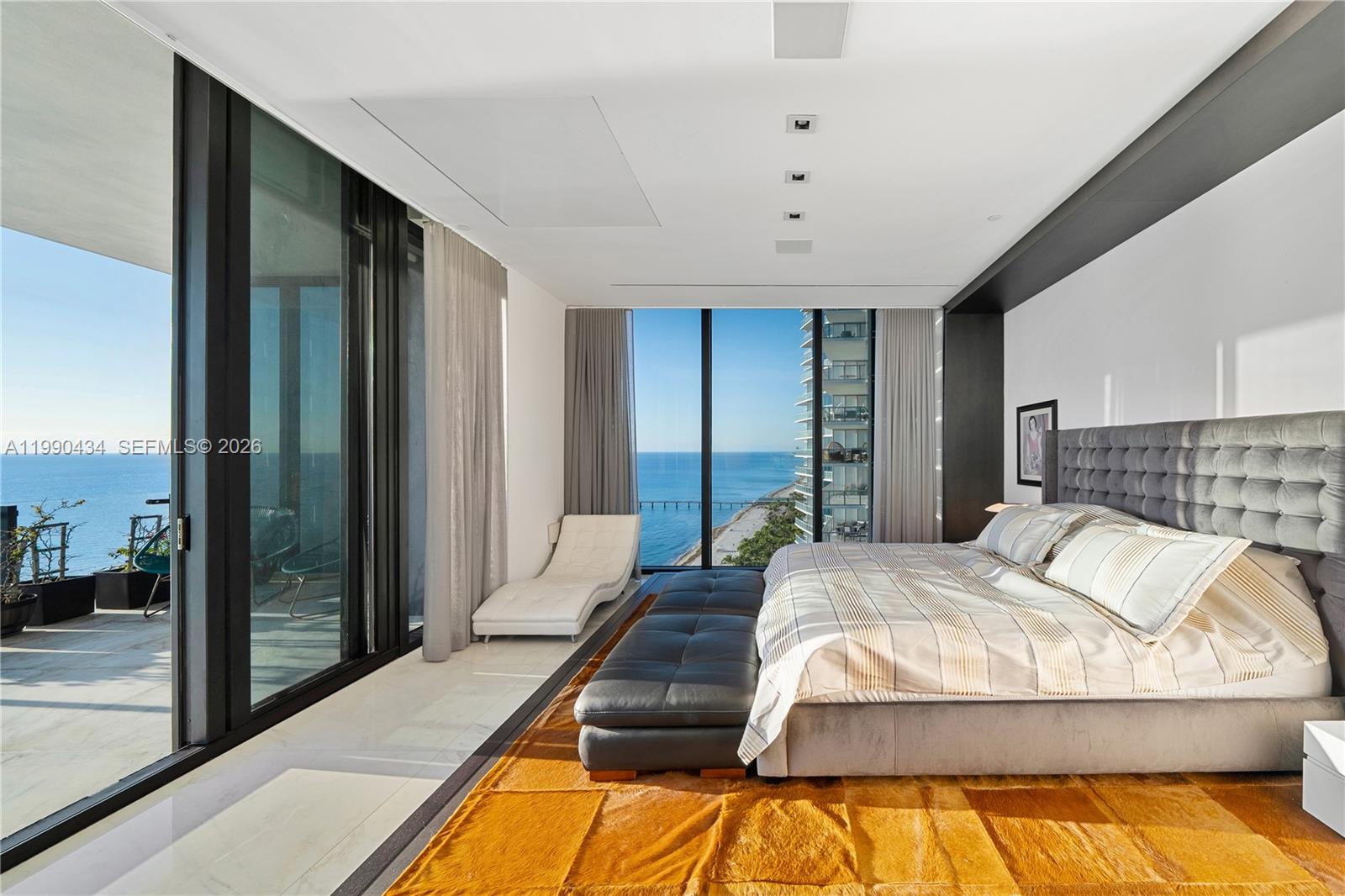 MUSE CONDO - Residential