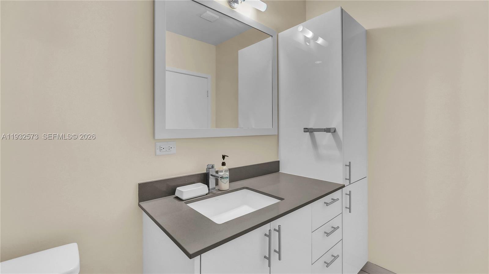 NINE AT MARY BRICKELL VIL - Residential