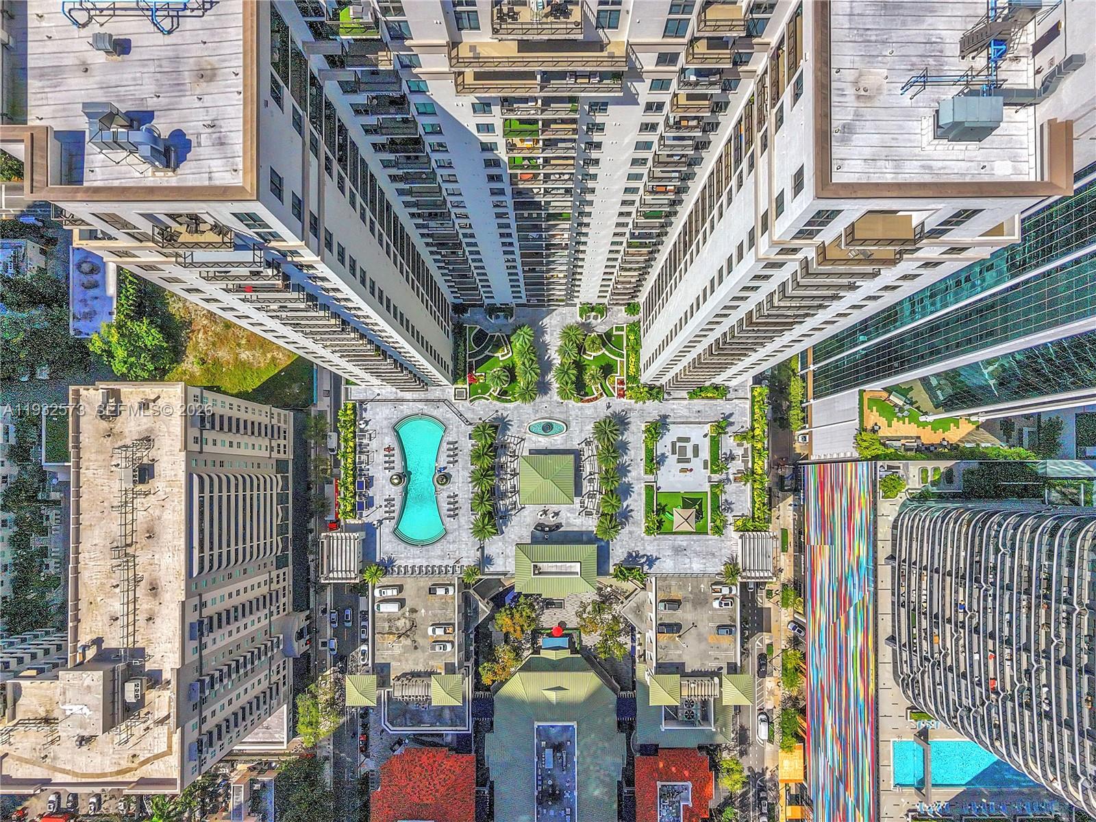 999 SW 1st Ave UPH12