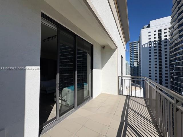 NINE AT MARY BRICKELL VIL - Residential