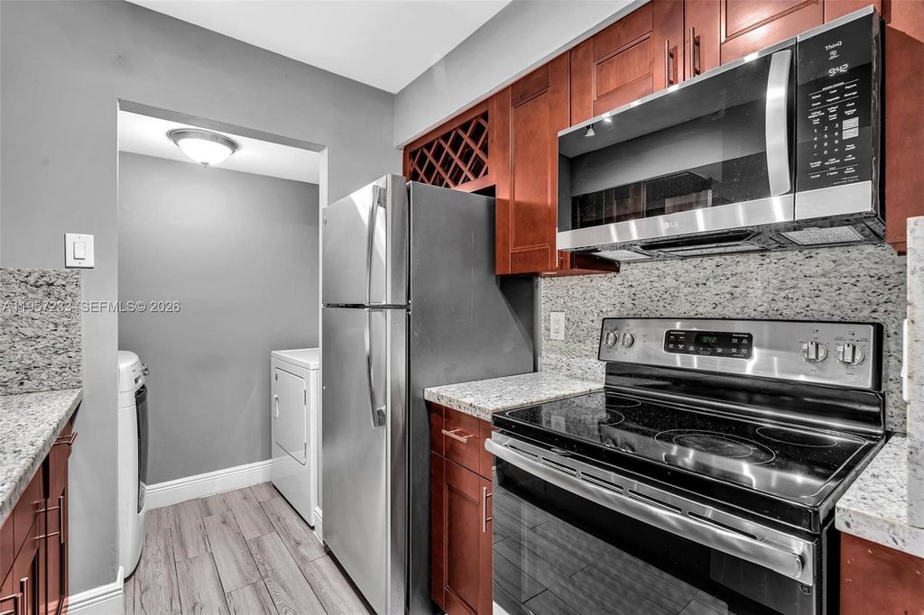 Photo of 1263 SW 46th Ave #2103, Pompano Beach, FL 33069 (MLS # A11957233)