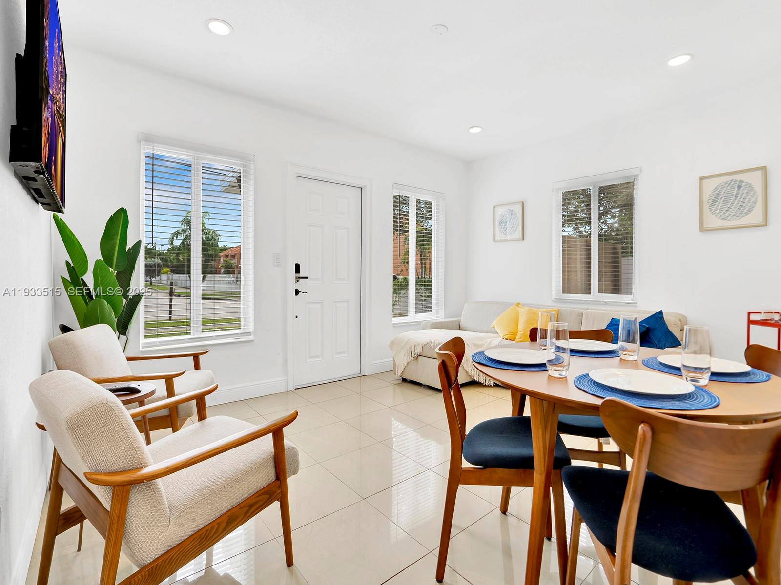 ARCH CREEK HIGHLANDS - Residential