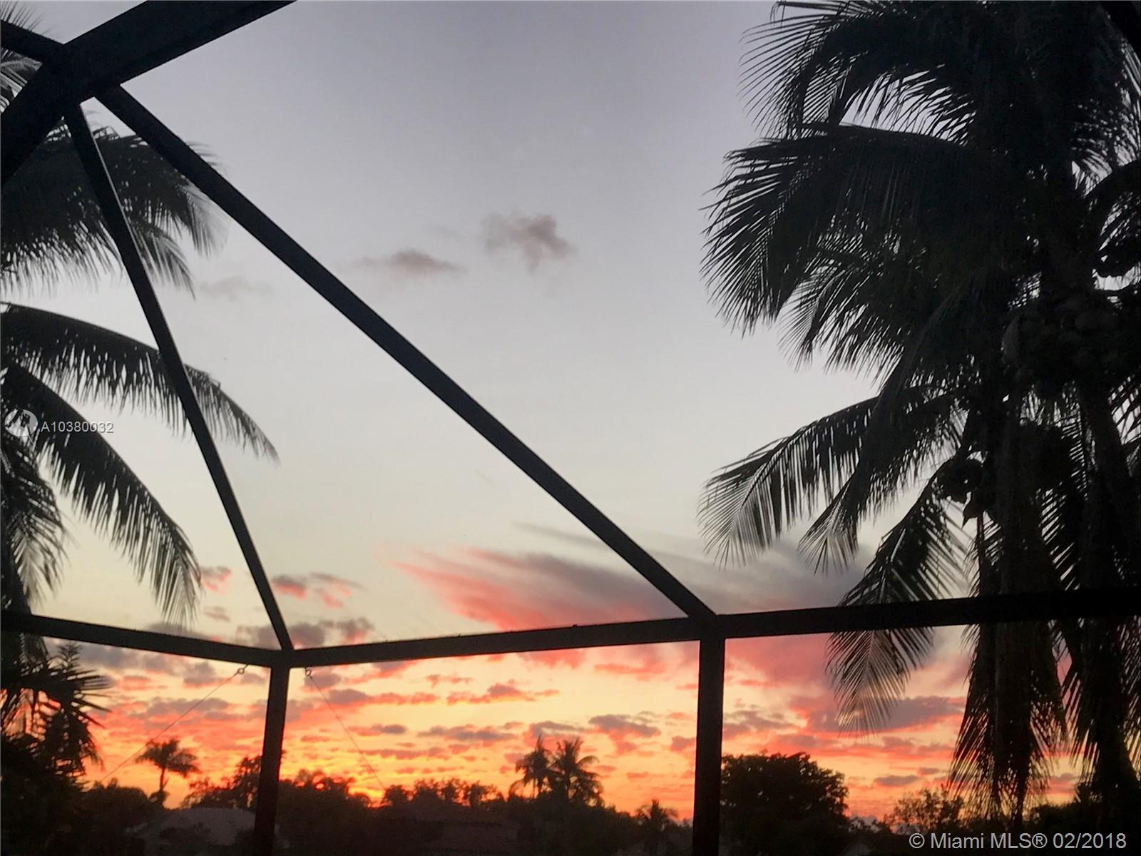 COUNTRY ISLES MANOR HOMES - Residential