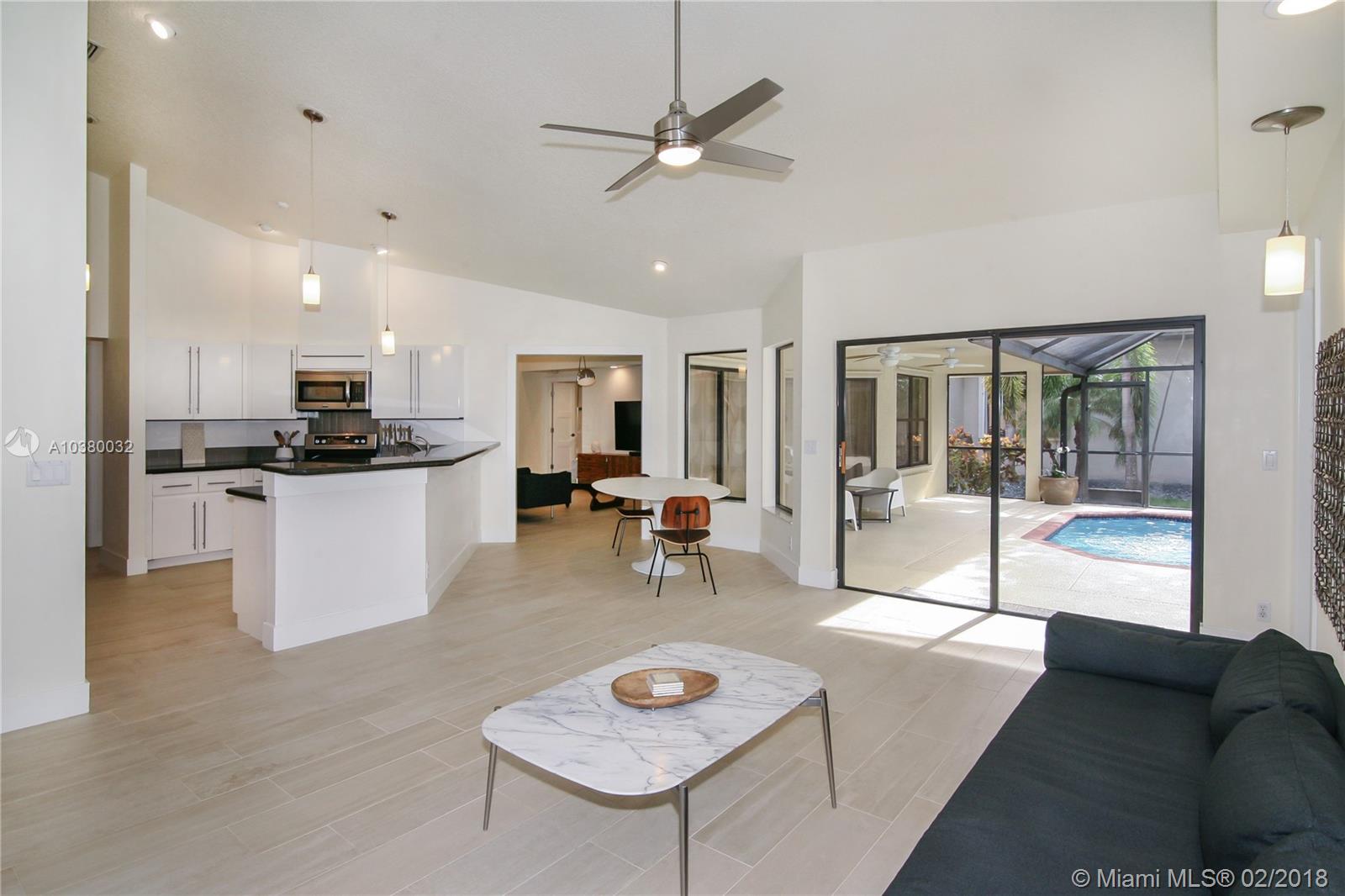 COUNTRY ISLES MANOR HOMES - Residential