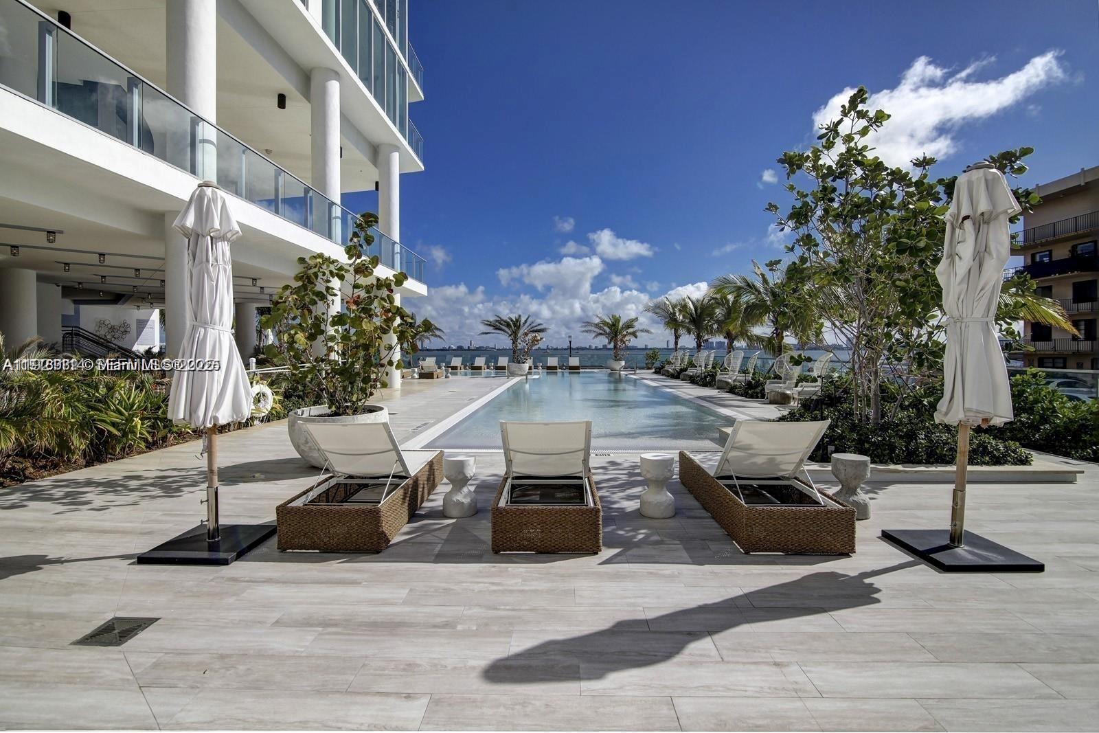 BISCAYNE BEACH CONDO - Residential