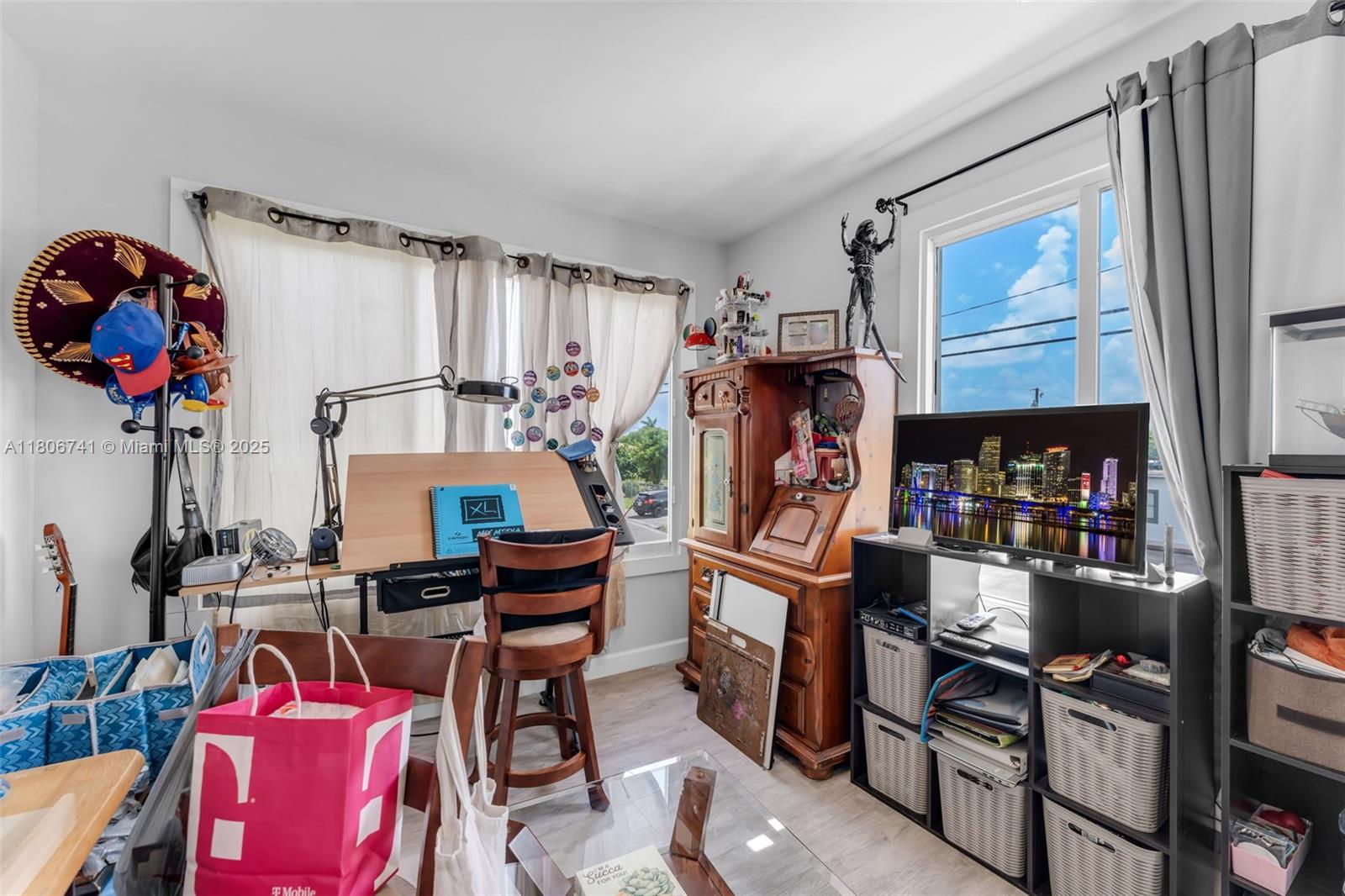 PARADISE GARDENS - Residential