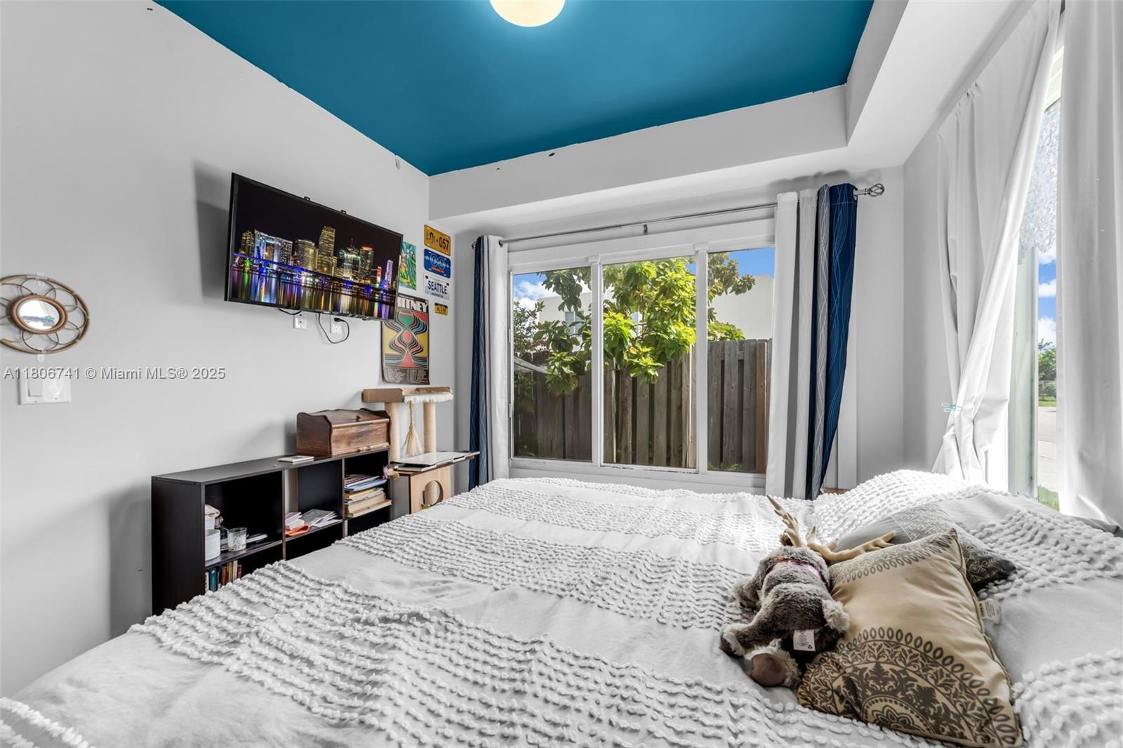 PARADISE GARDENS - Residential