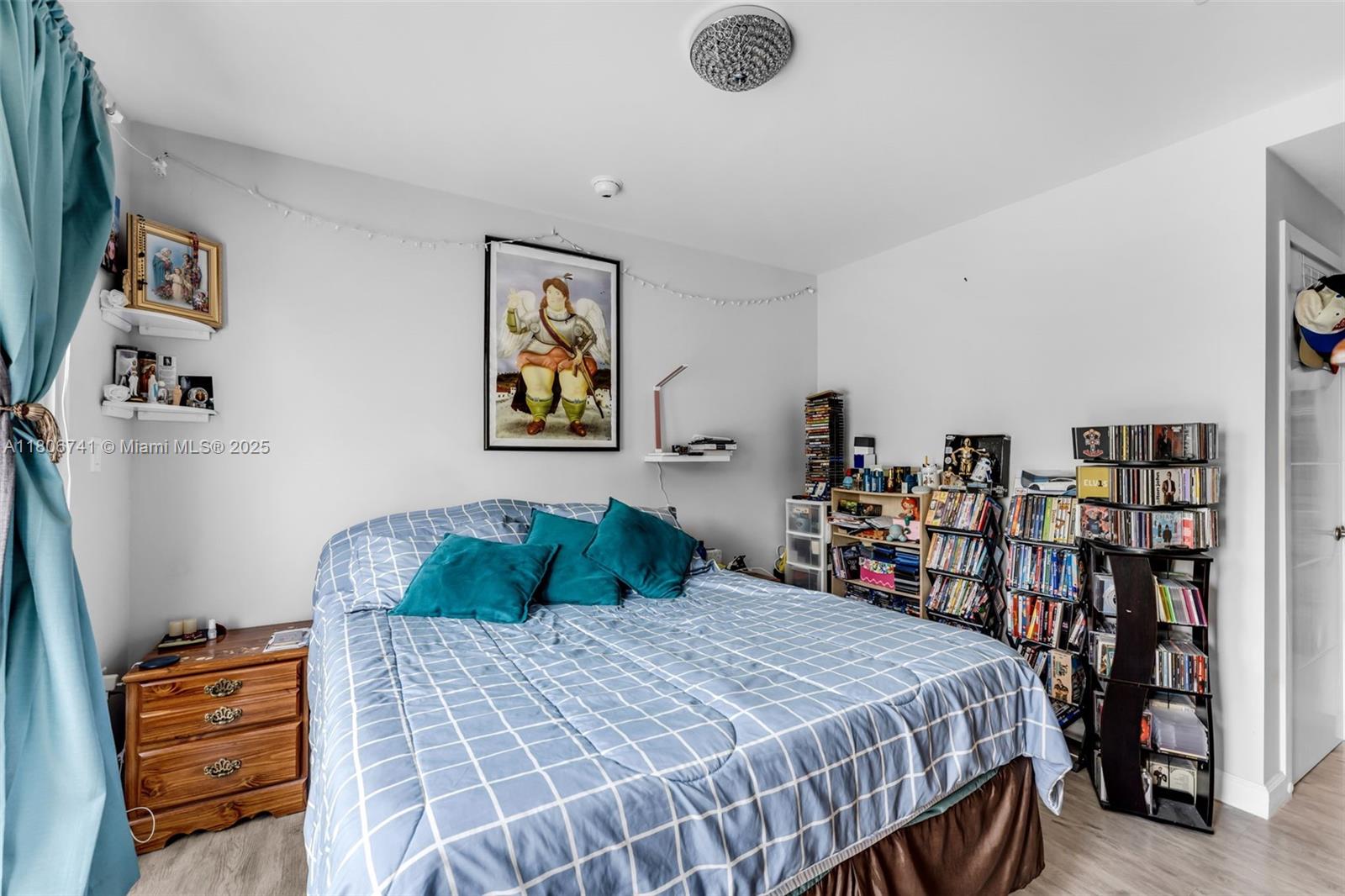 PARADISE GARDENS - Residential