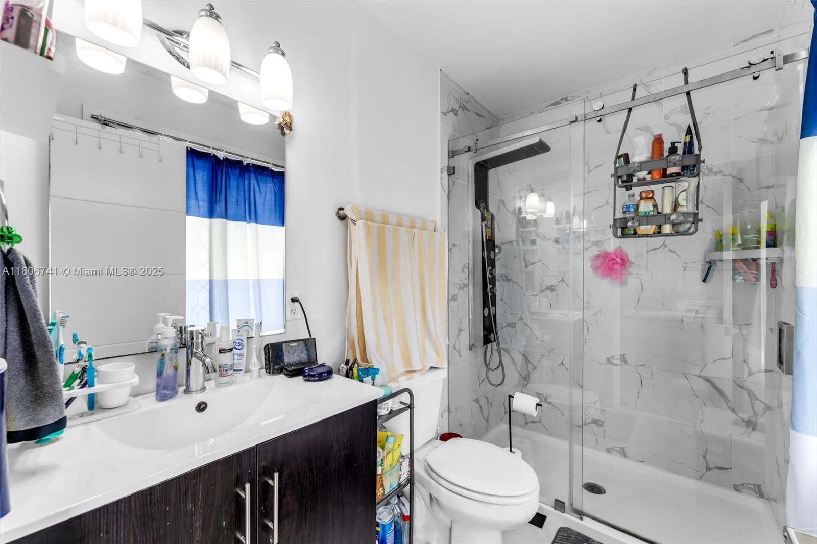 PARADISE GARDENS - Residential