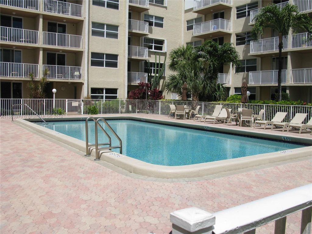 Photo of 2929 S Ocean Blvd #104, Boca Raton, FL 33432 (MLS # A11693970)