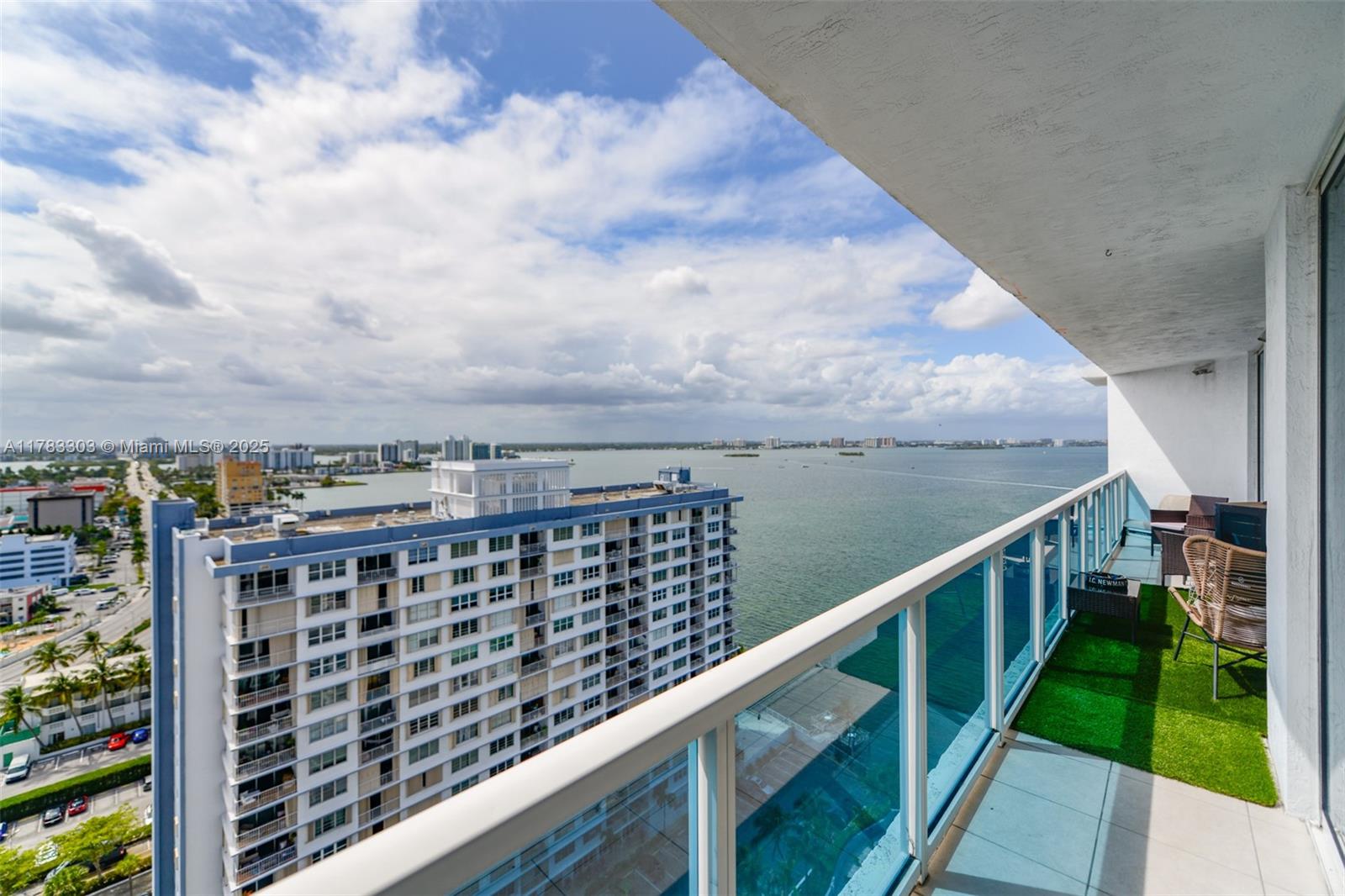 THE BRIDGEWATER CONDO - Residential