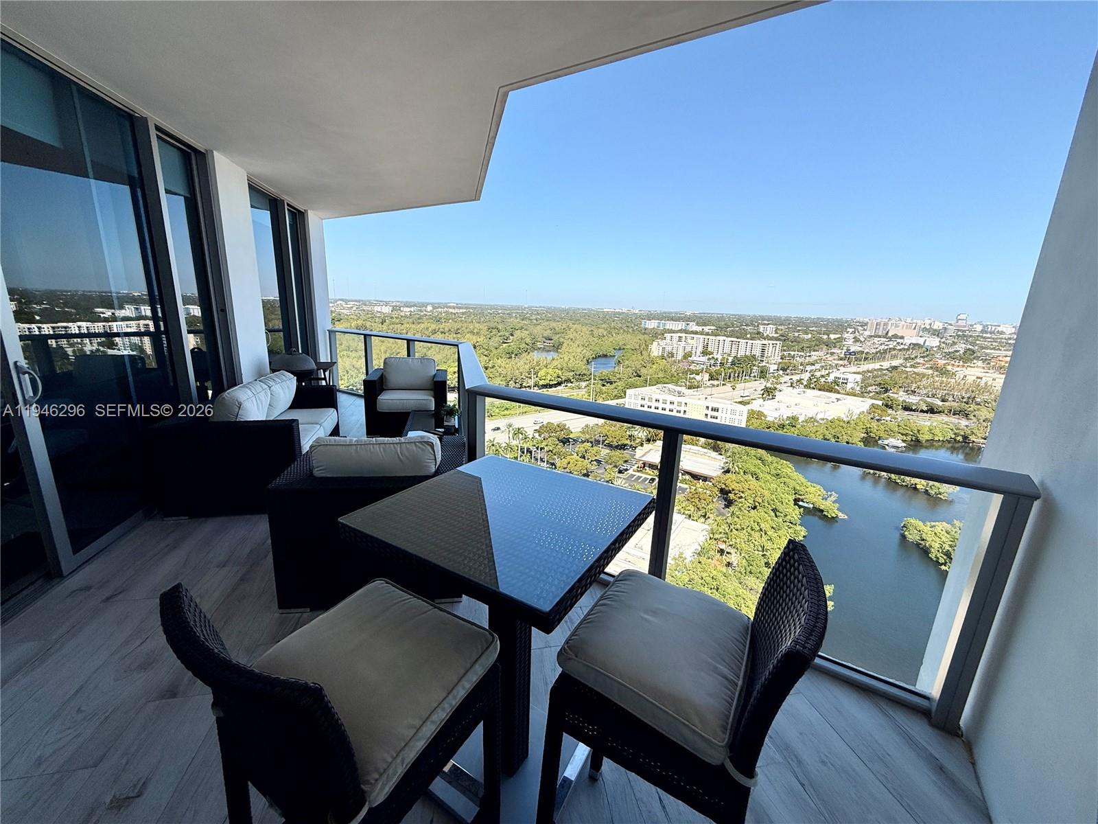 MARINA PALMS RESIDENCES N - Residential