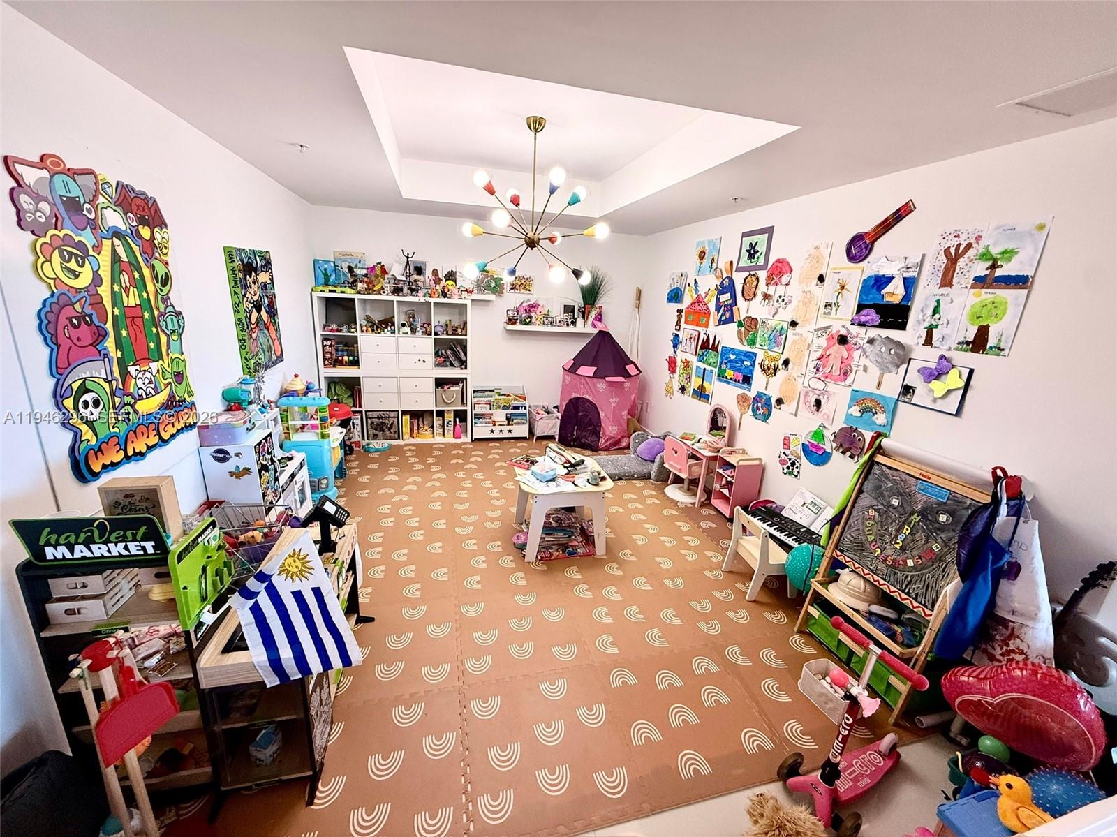 MARINA PALMS RESIDENCES N - Residential