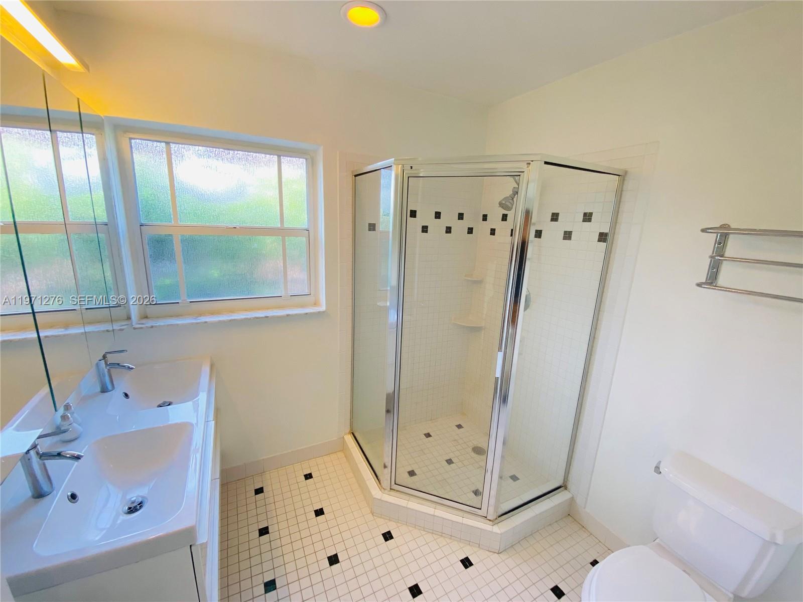 SECOND AMD PLAT OF NORMAN - Residential Lease