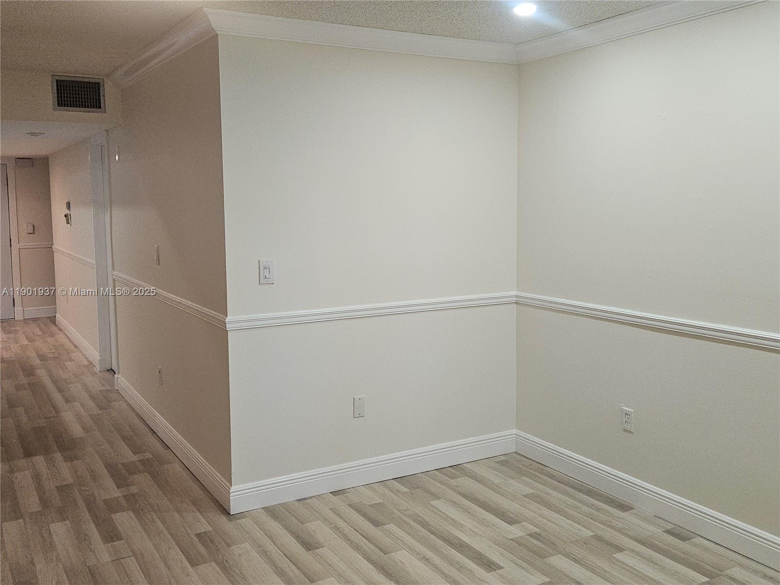 MANARANDA VILLAGE CONDO - Residential Lease